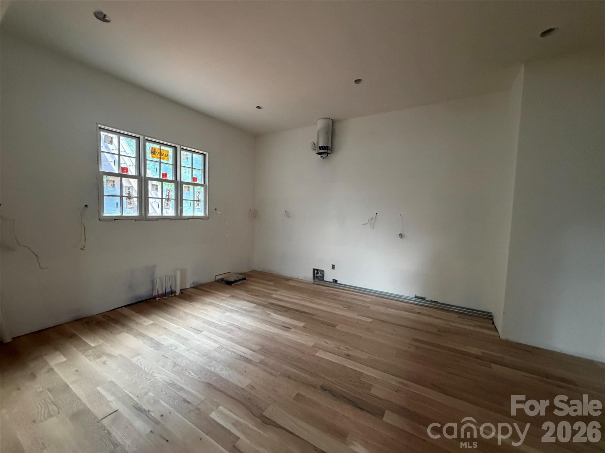 4127 Commonwealth Avenue Property Photo 6