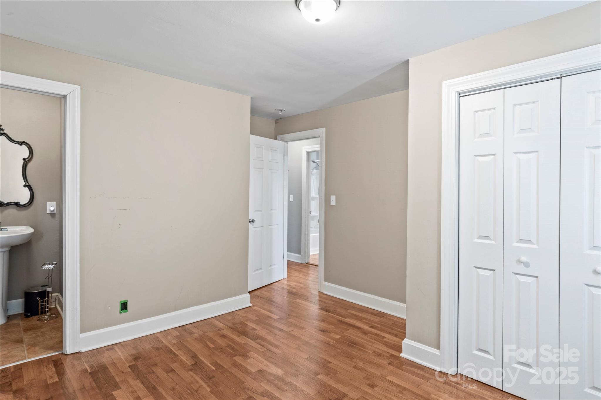 133 South Street 99 Property Photo 10