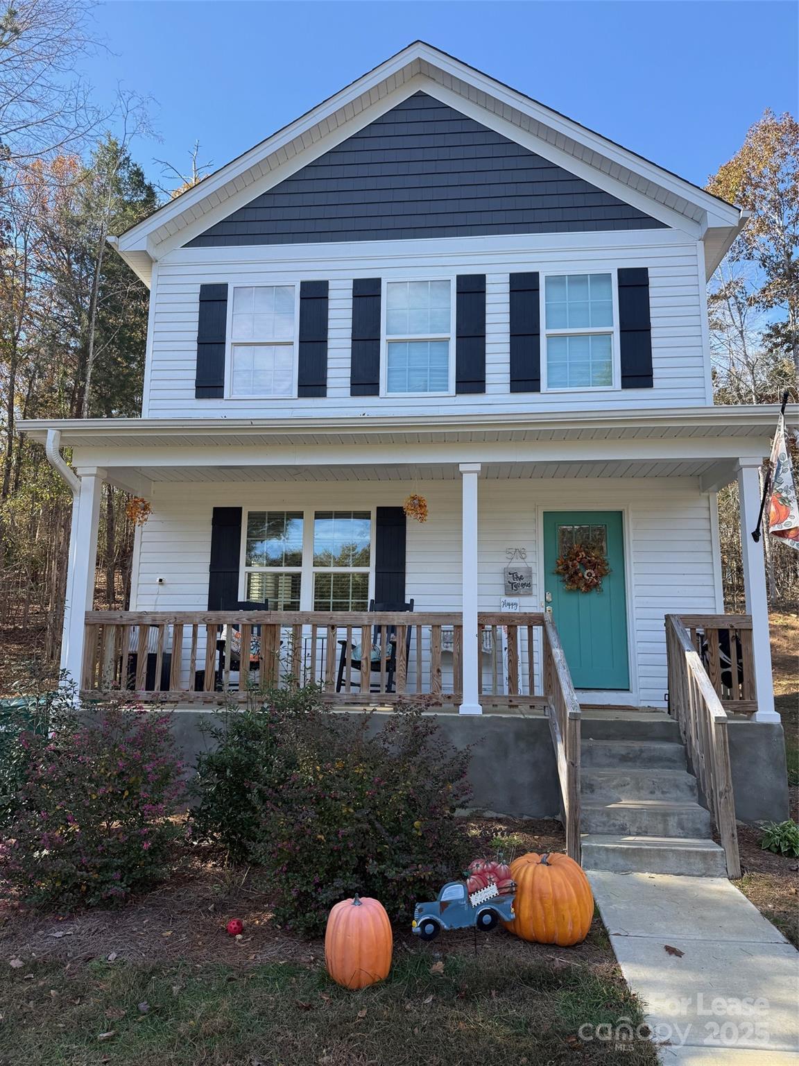 518 Lake Head Road Property Photo 1