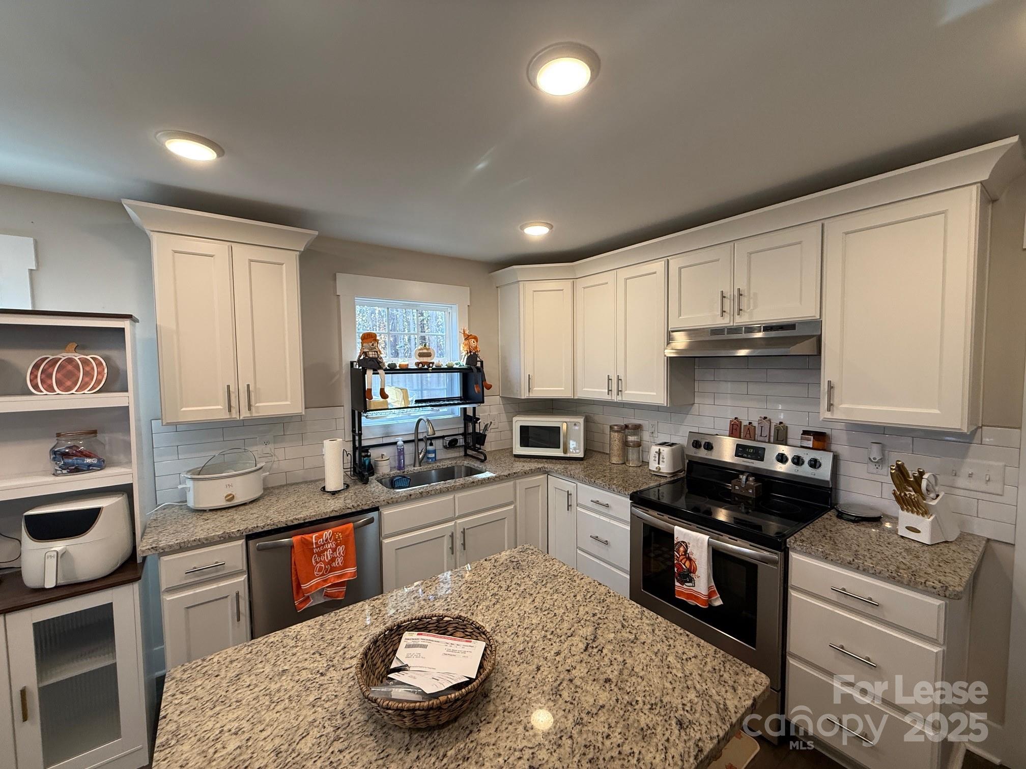 518 Lake Head Road Property Photo 7