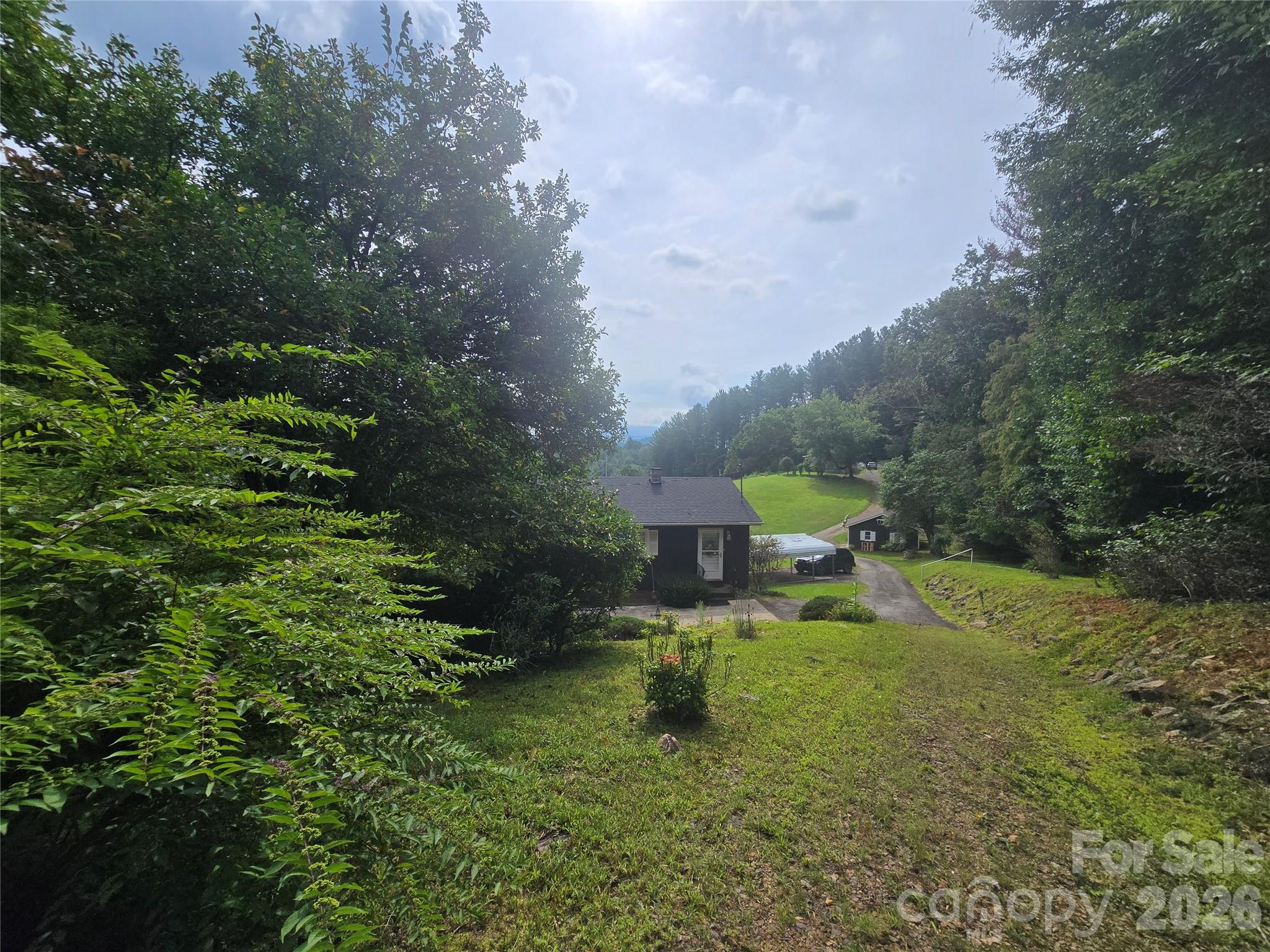 707 Lickskillet Road Property Photo 9