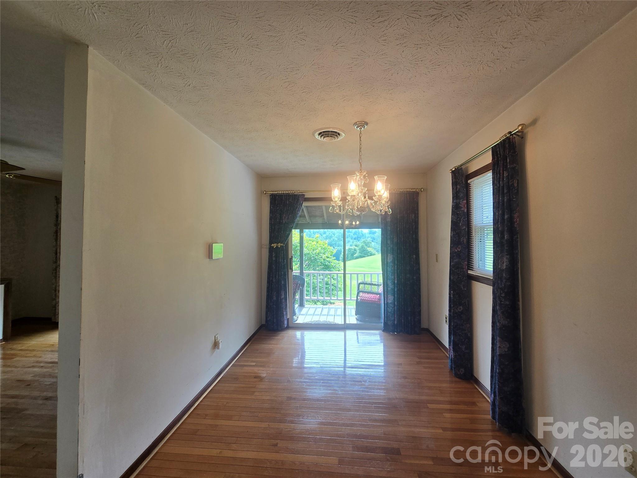 707 Lickskillet Road Property Photo 14
