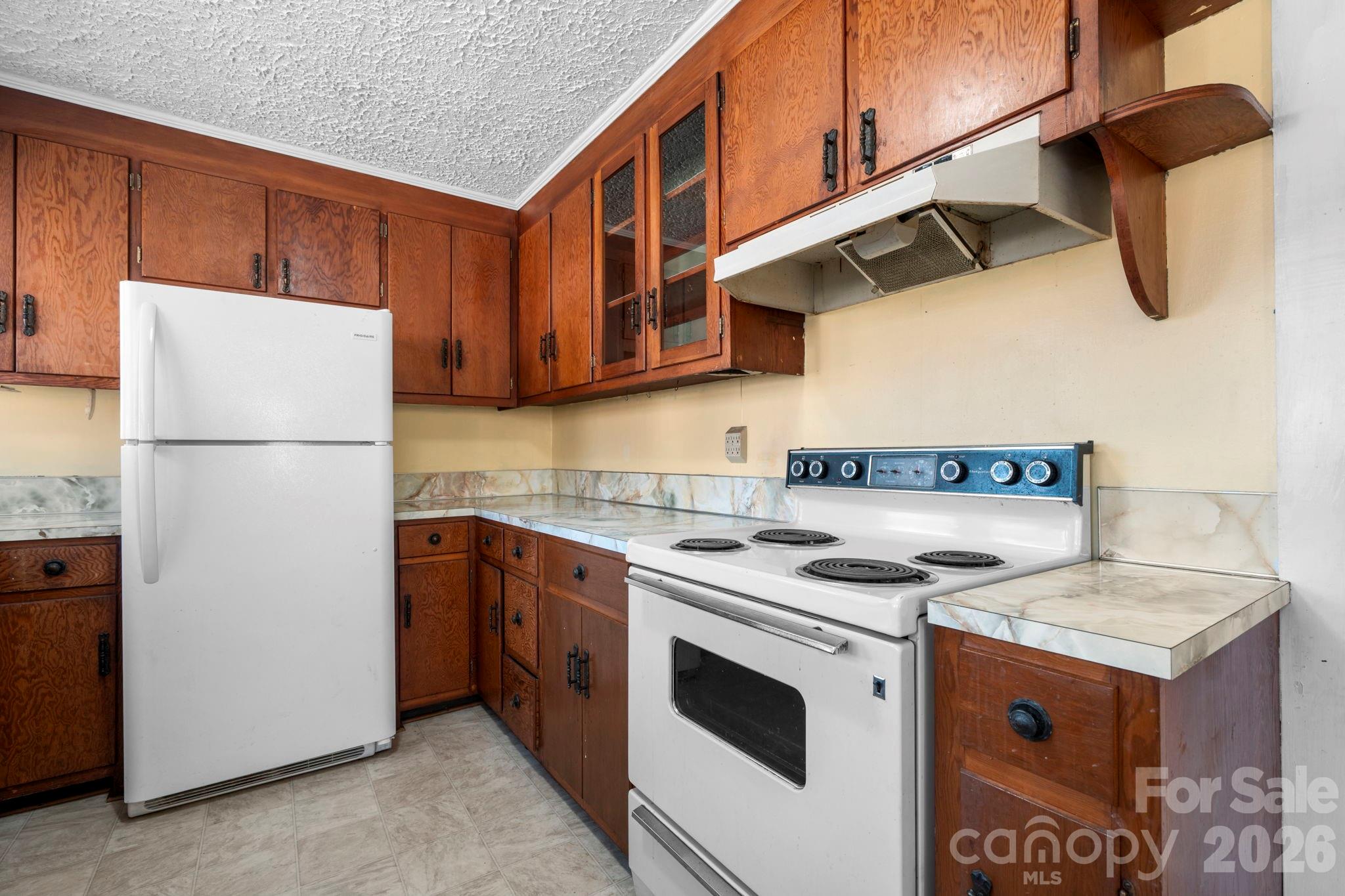 1606 Poplar Street Property Photo 6