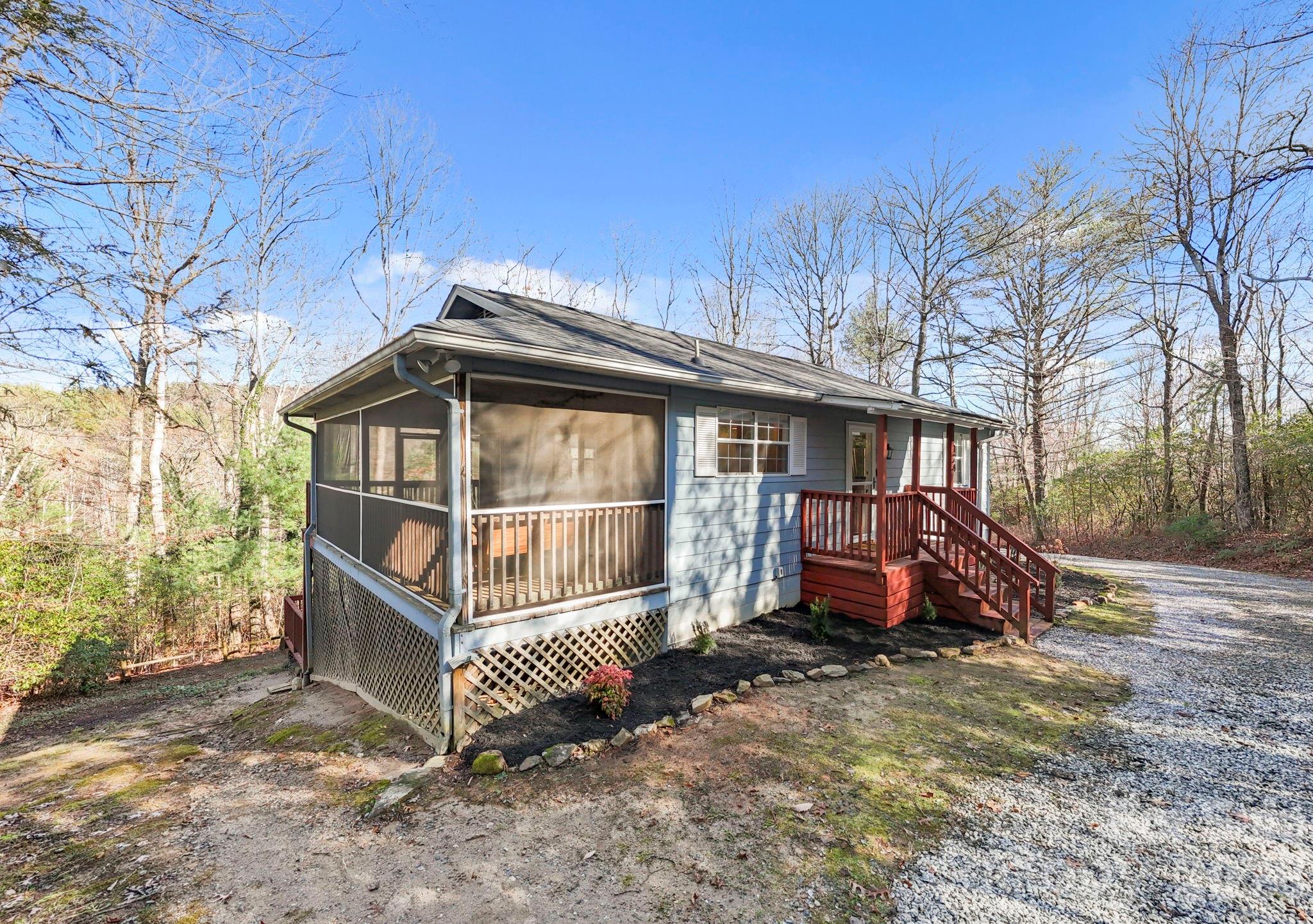124 Flat Creek Drive Property Photo 22