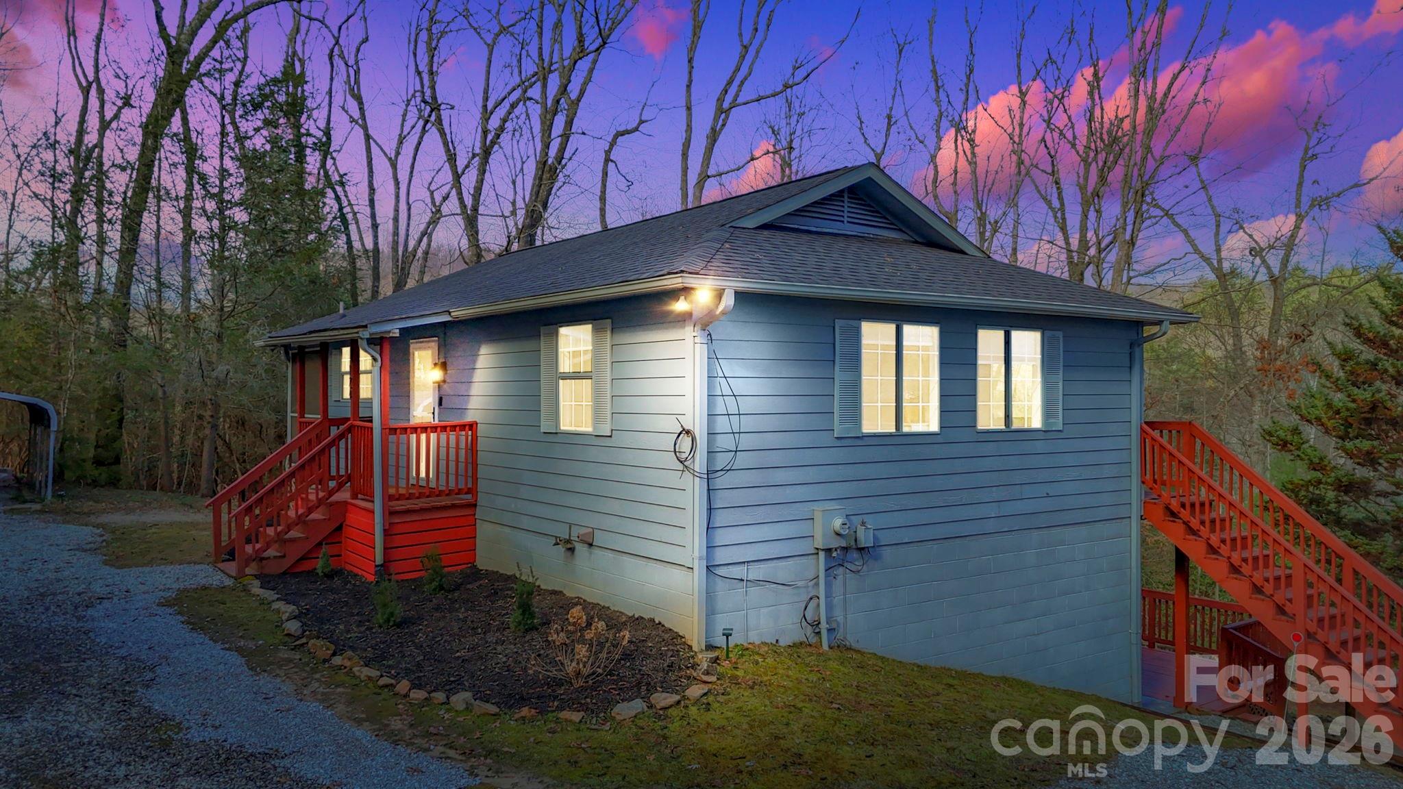 124 Flat Creek Drive Property Photo 29