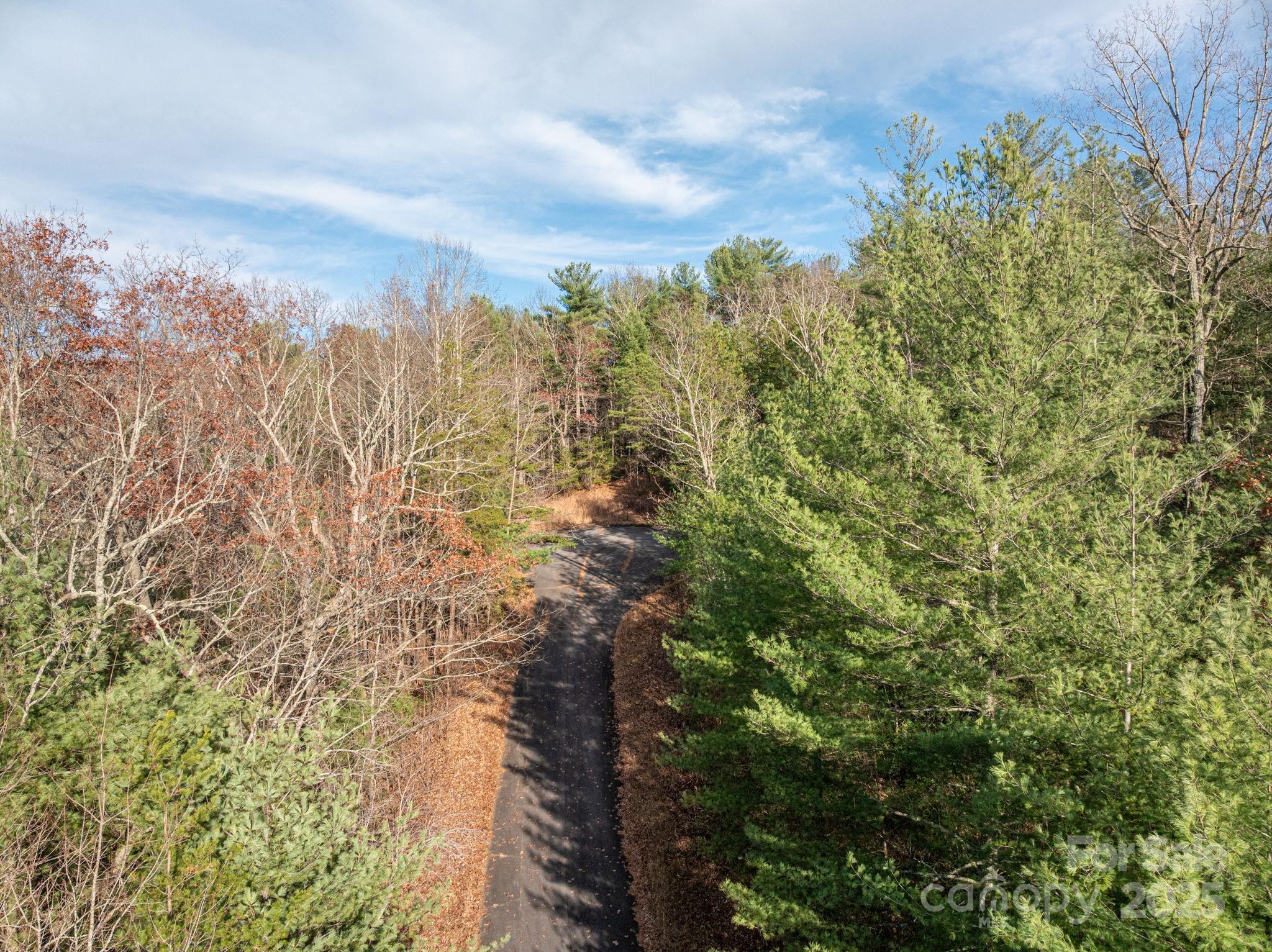 3129 Mountain Laurel Drive Property Photo 17