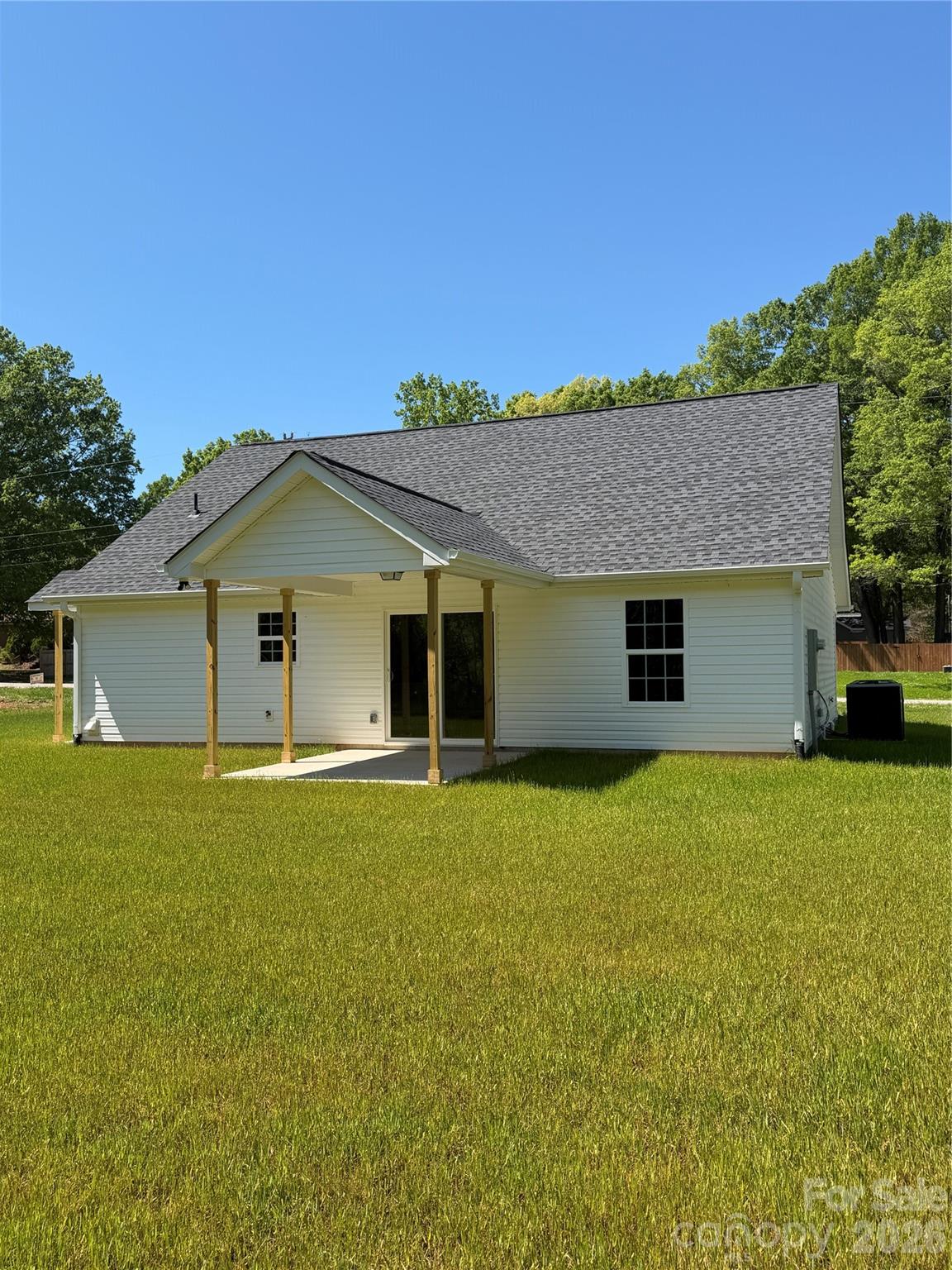 216 Mcclain Street 5 Property Photo 2