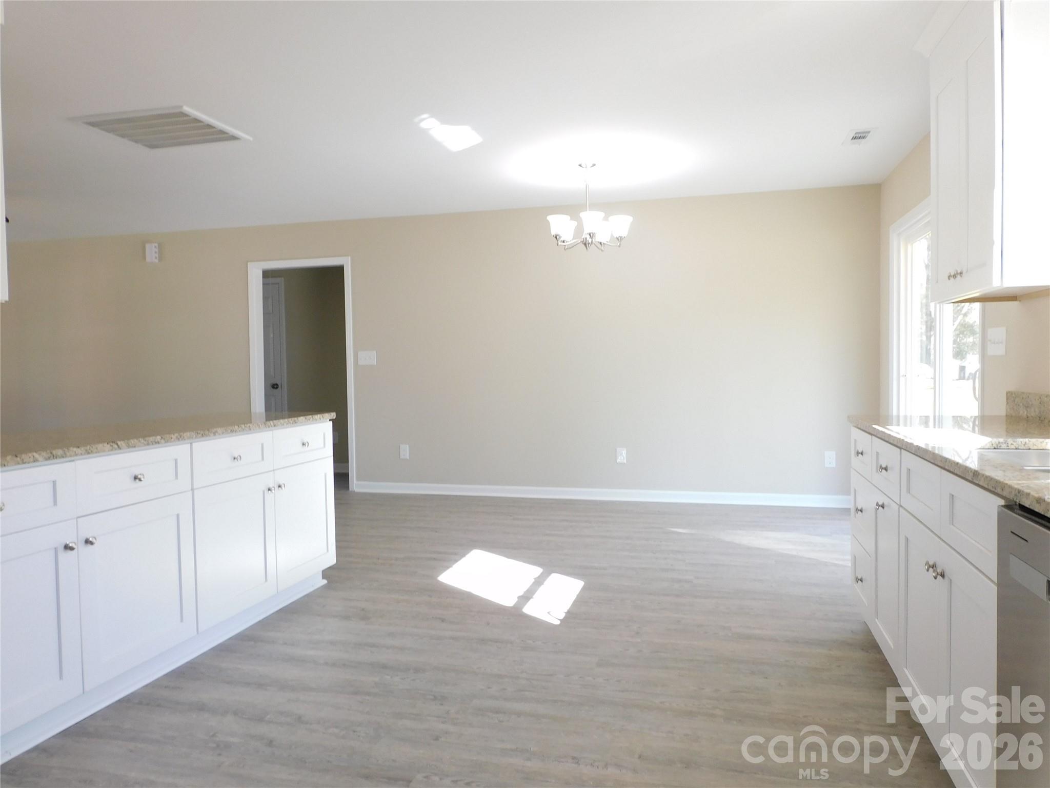 216 Mcclain Street 5 Property Photo 12