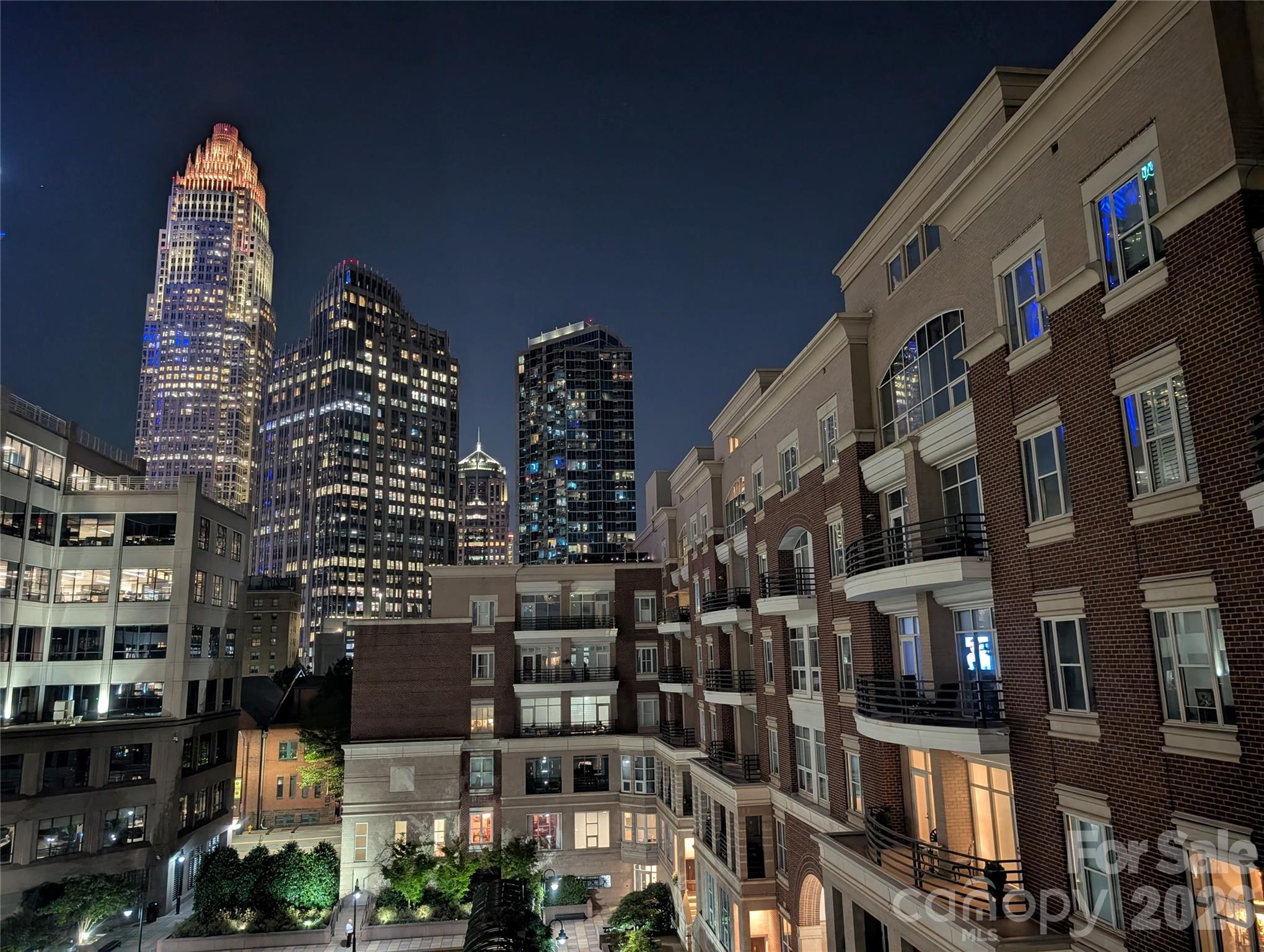 400 N Church Street 521