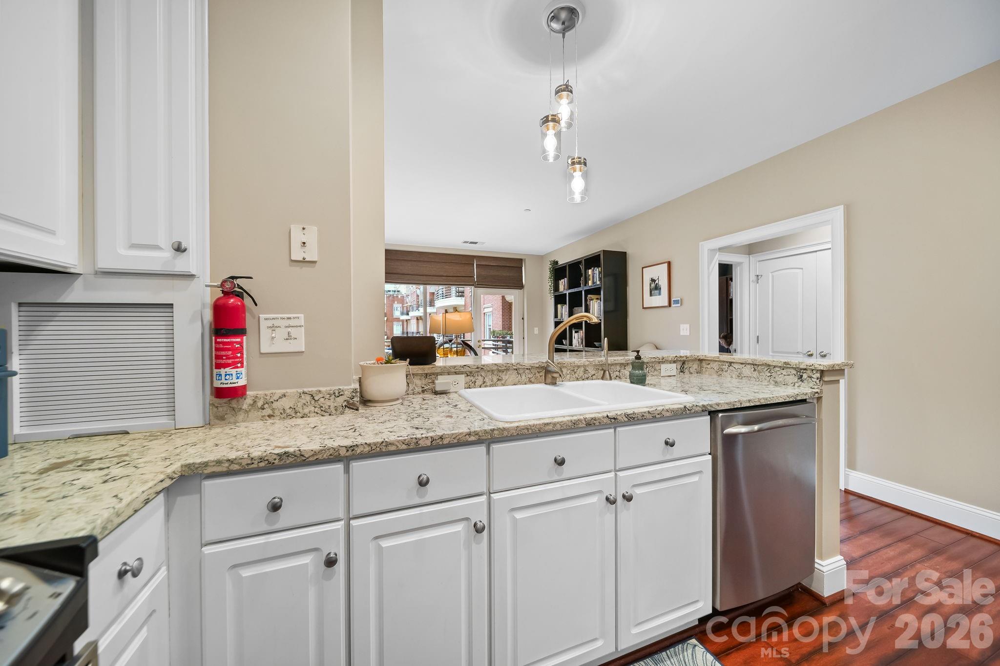 400 N Church Street 521 Property Photo 6