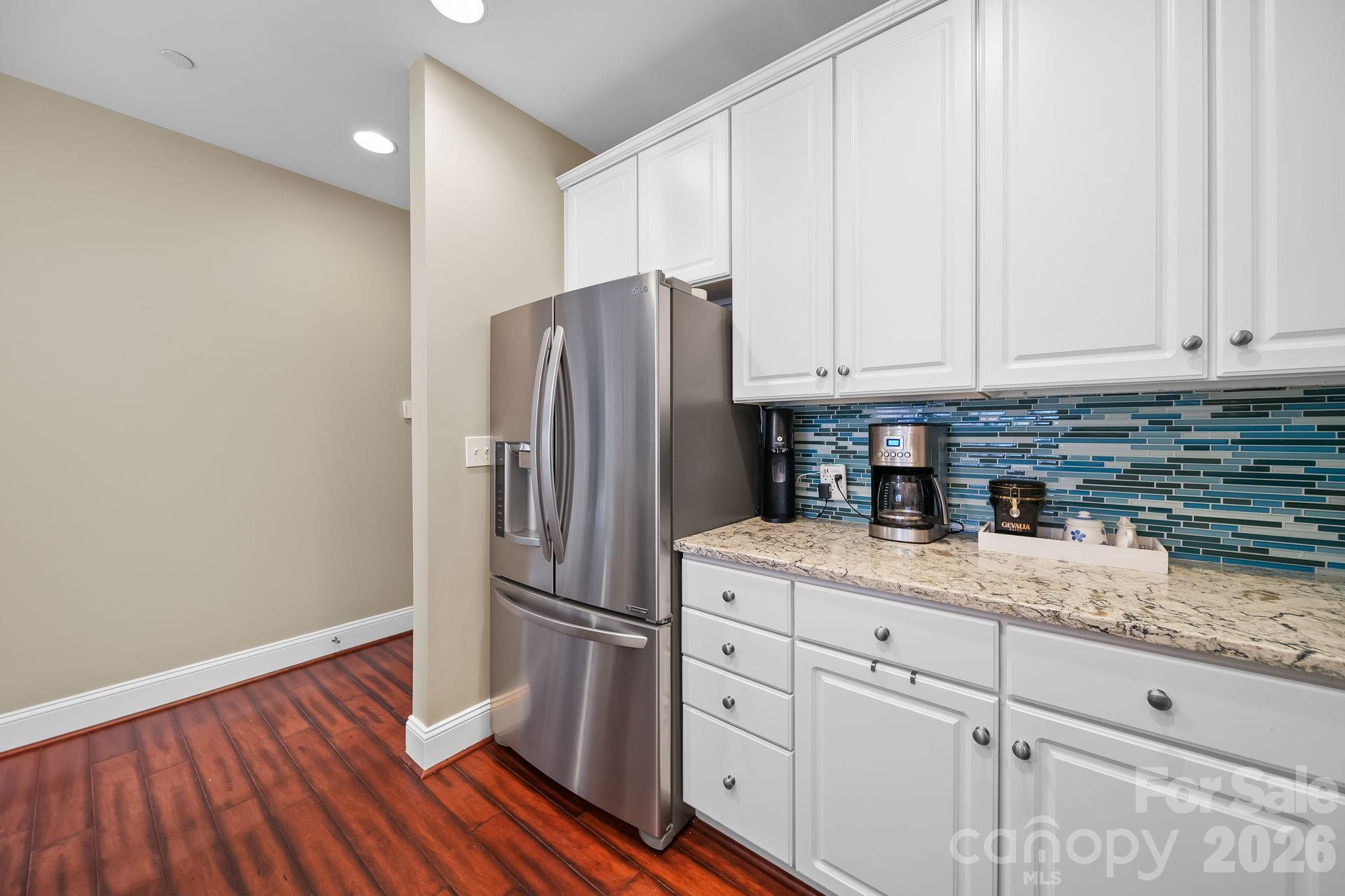 400 N Church Street 521 Property Photo 7