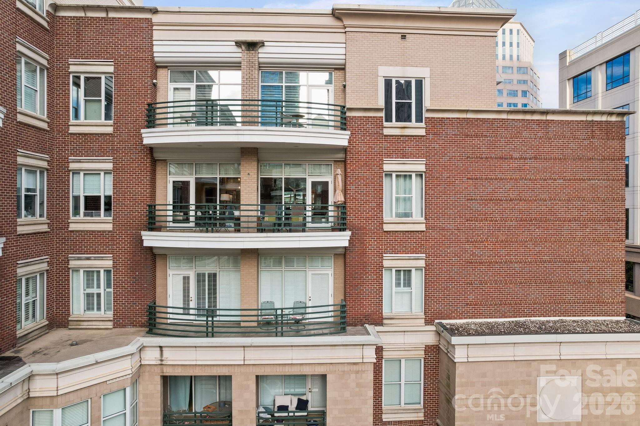 400 N Church Street 521 Property Photo 33