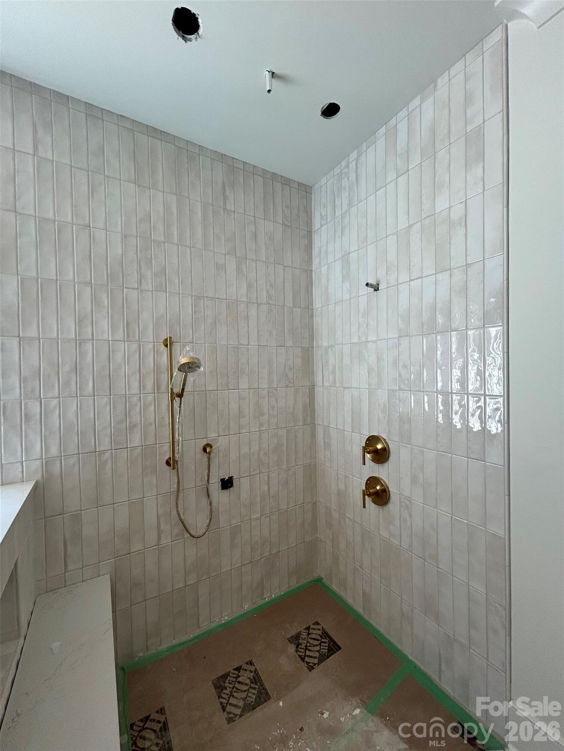7209 Alexander Road 3 Property Photo 15