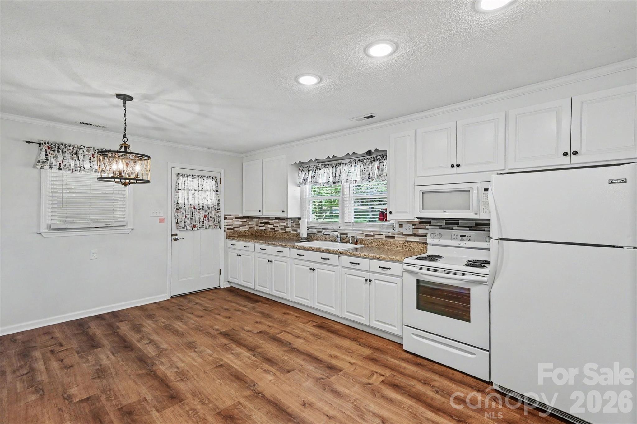 4110 Wilkesboro Highway Property Photo 8