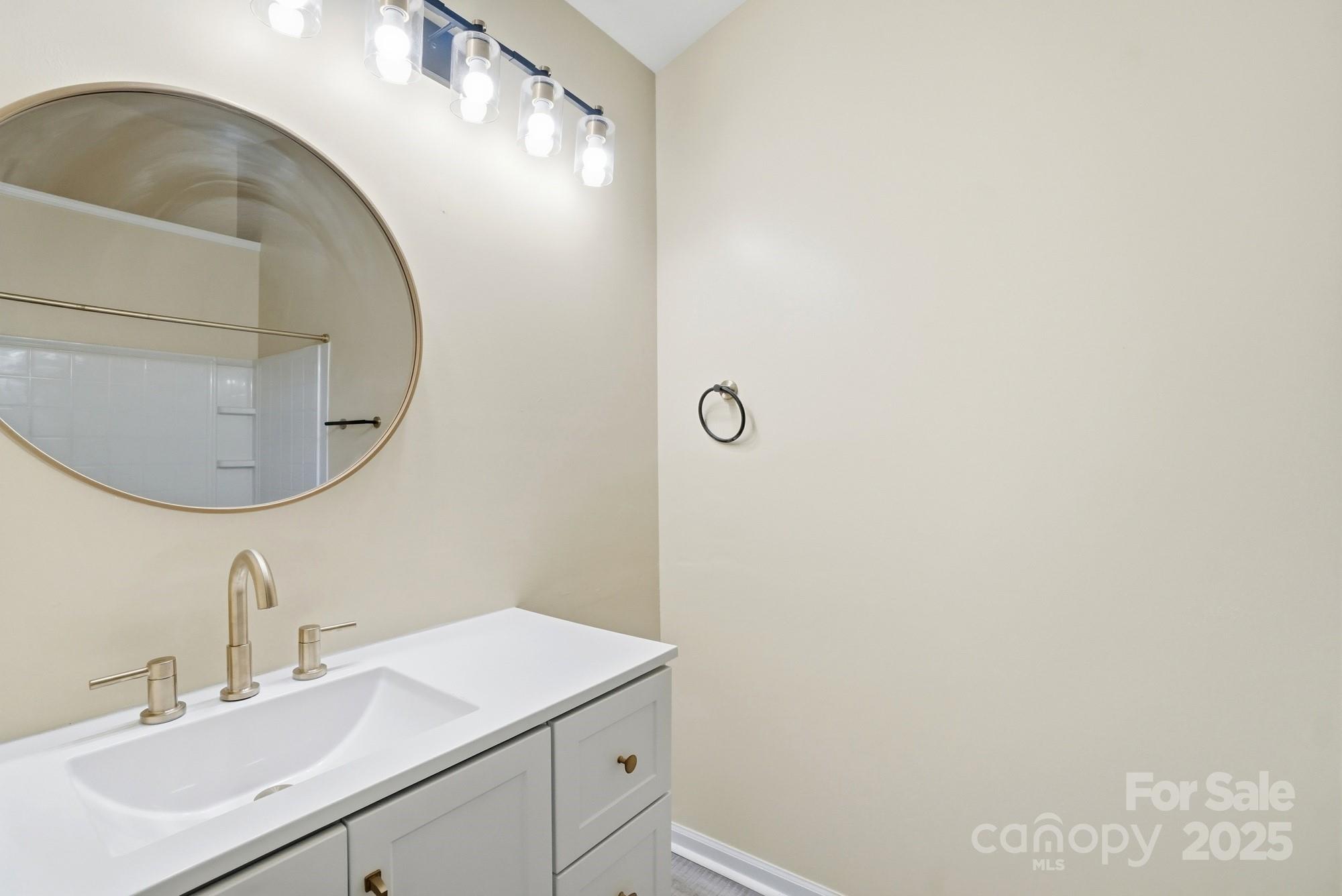 4944 Kotlik Drive Property Photo 4