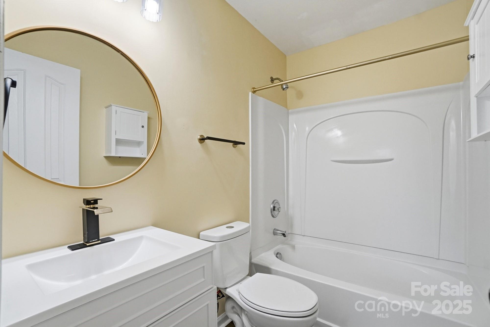 4944 Kotlik Drive Property Photo 6