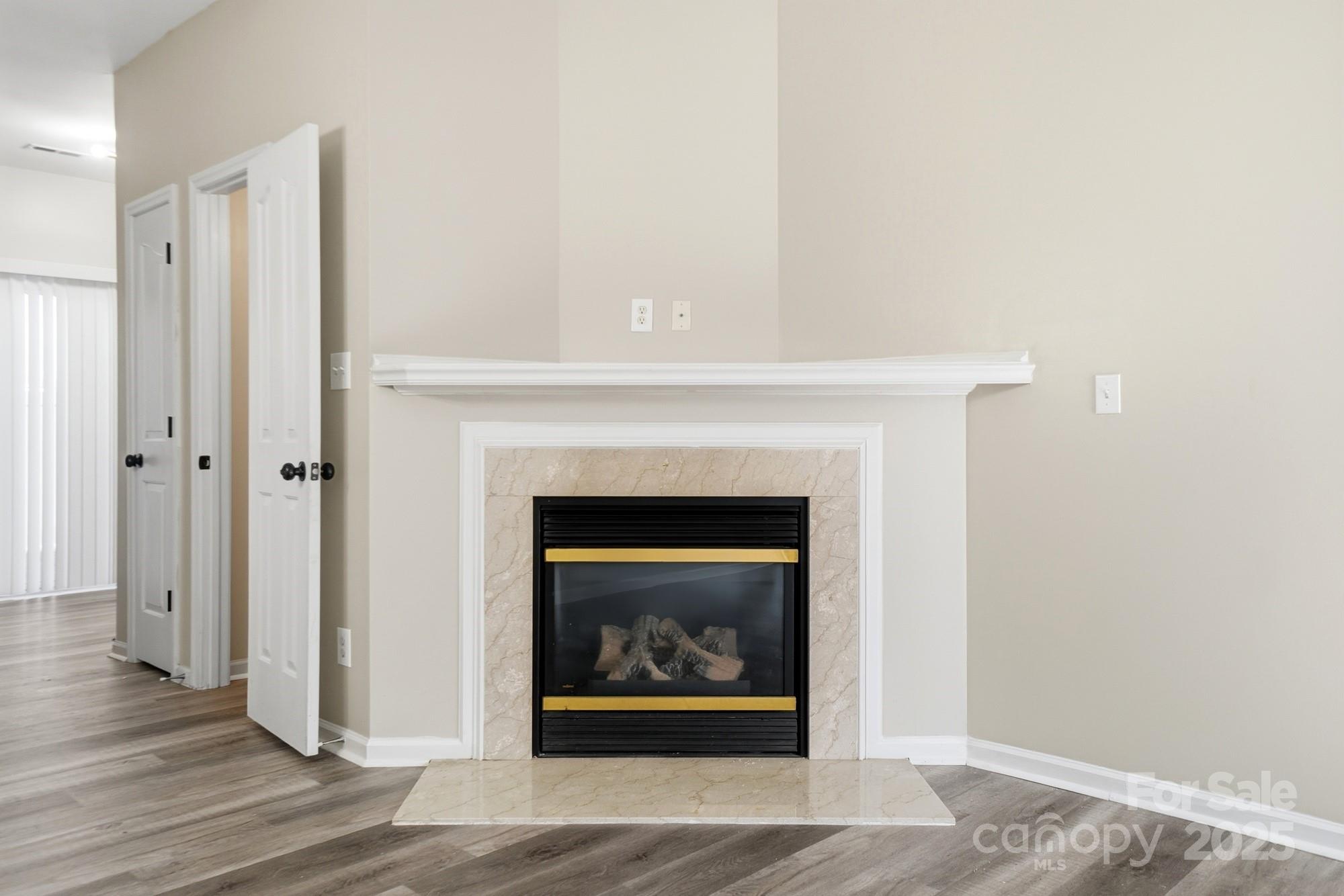 4944 Kotlik Drive Property Photo 12