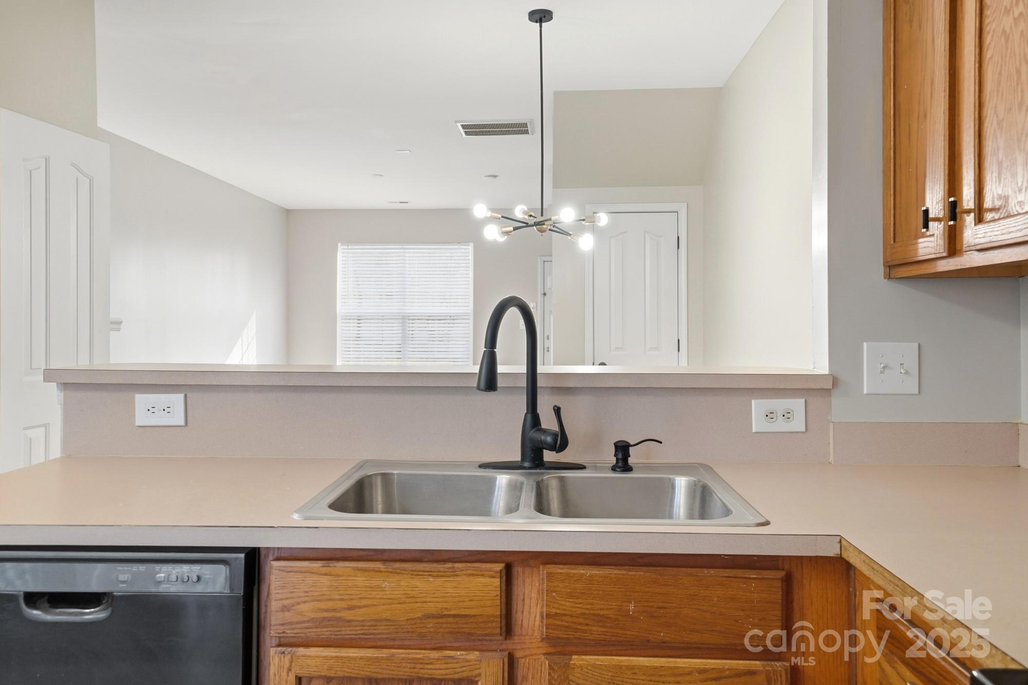 4944 Kotlik Drive Property Photo 18