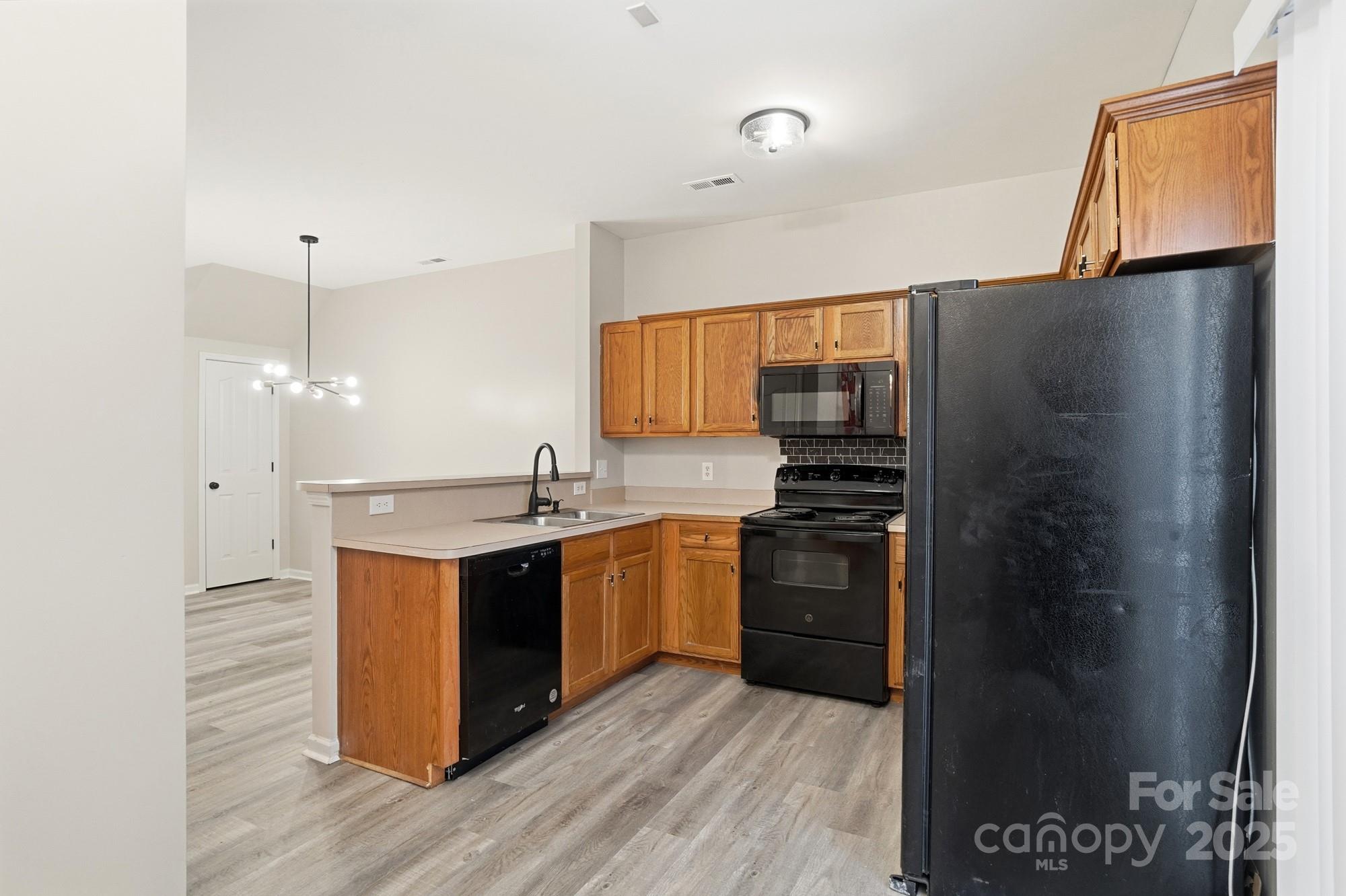 4944 Kotlik Drive Property Photo 20
