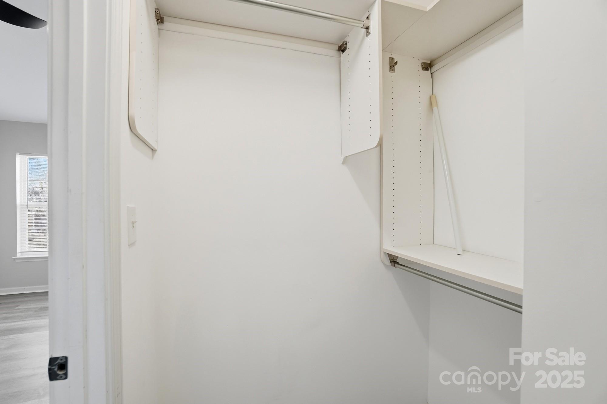 4944 Kotlik Drive Property Photo 27