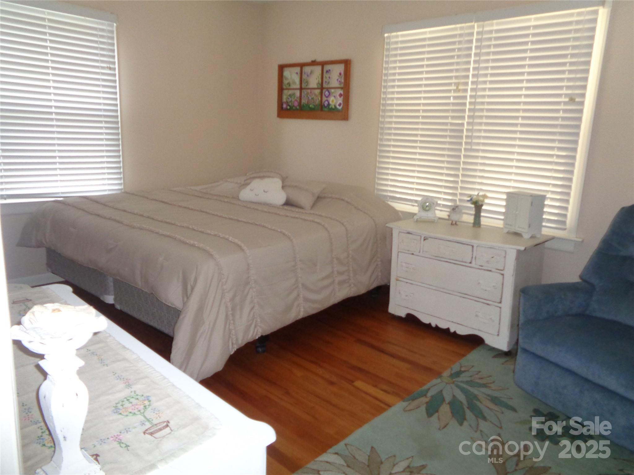 230 Leisure Lane Property Photo 7