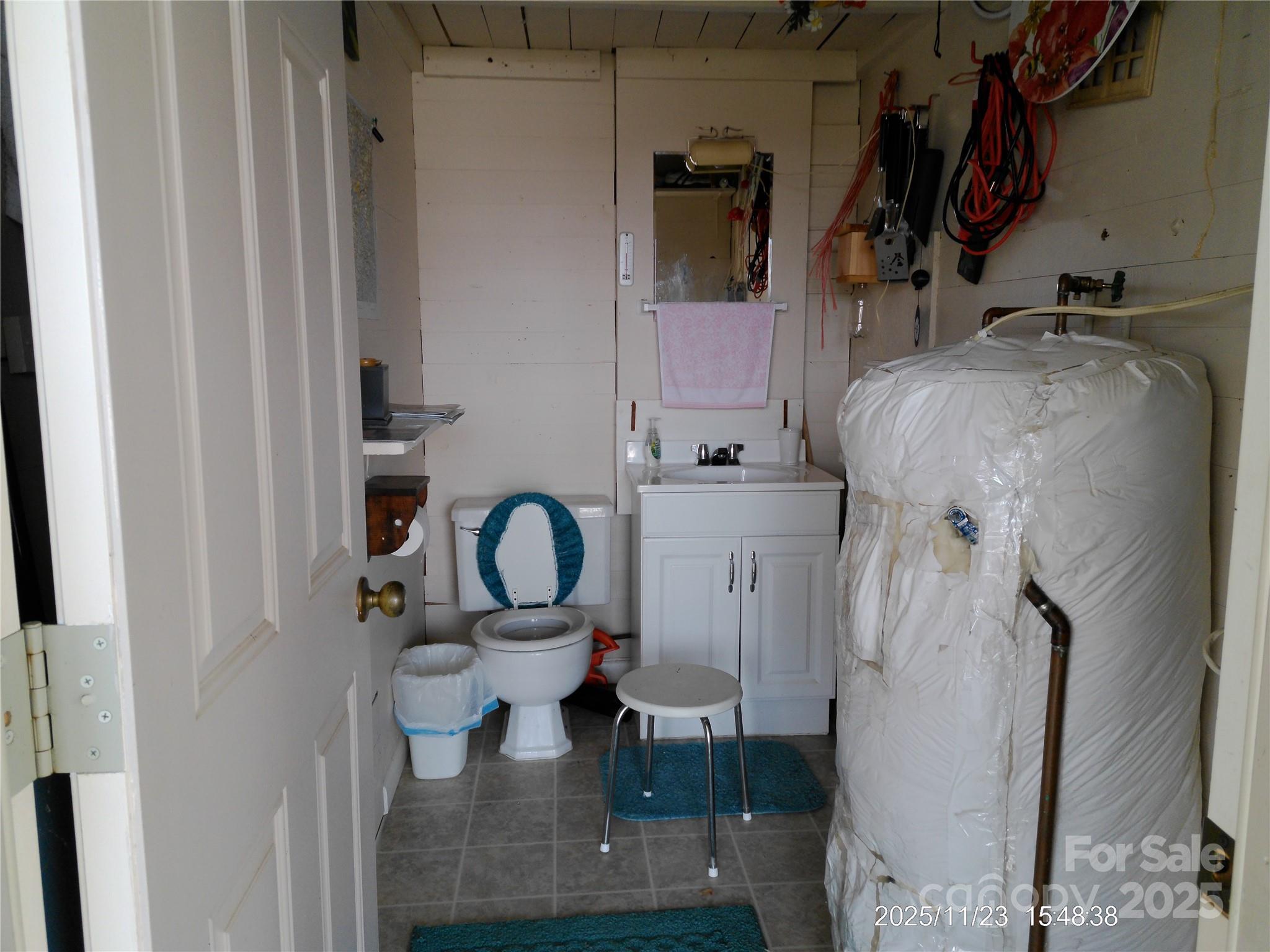 230 Leisure Lane Property Photo 10