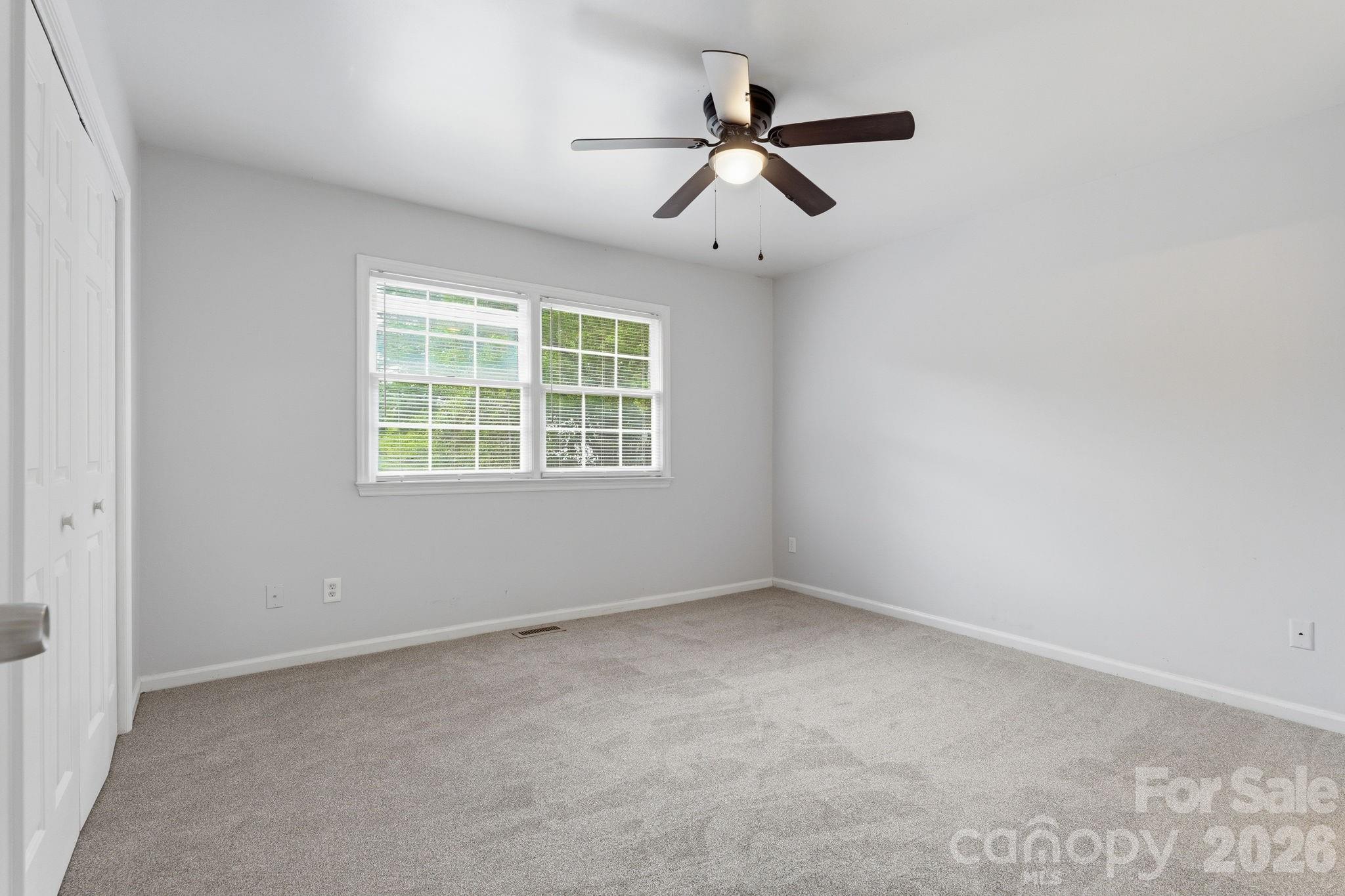 5918 Crape Myrtle Lane Property Photo 13