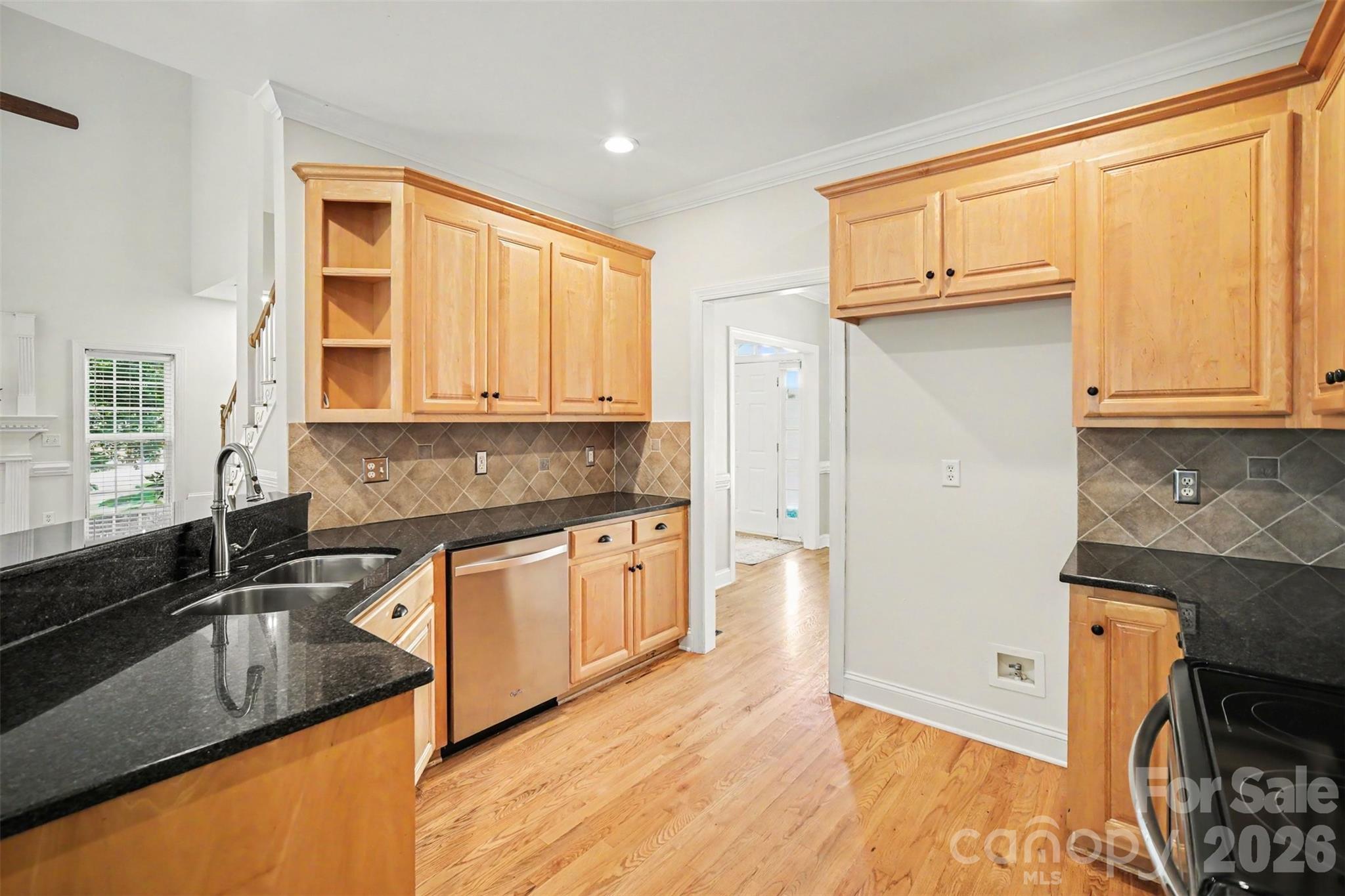 214 Harbor Landing Drive Property Photo 17