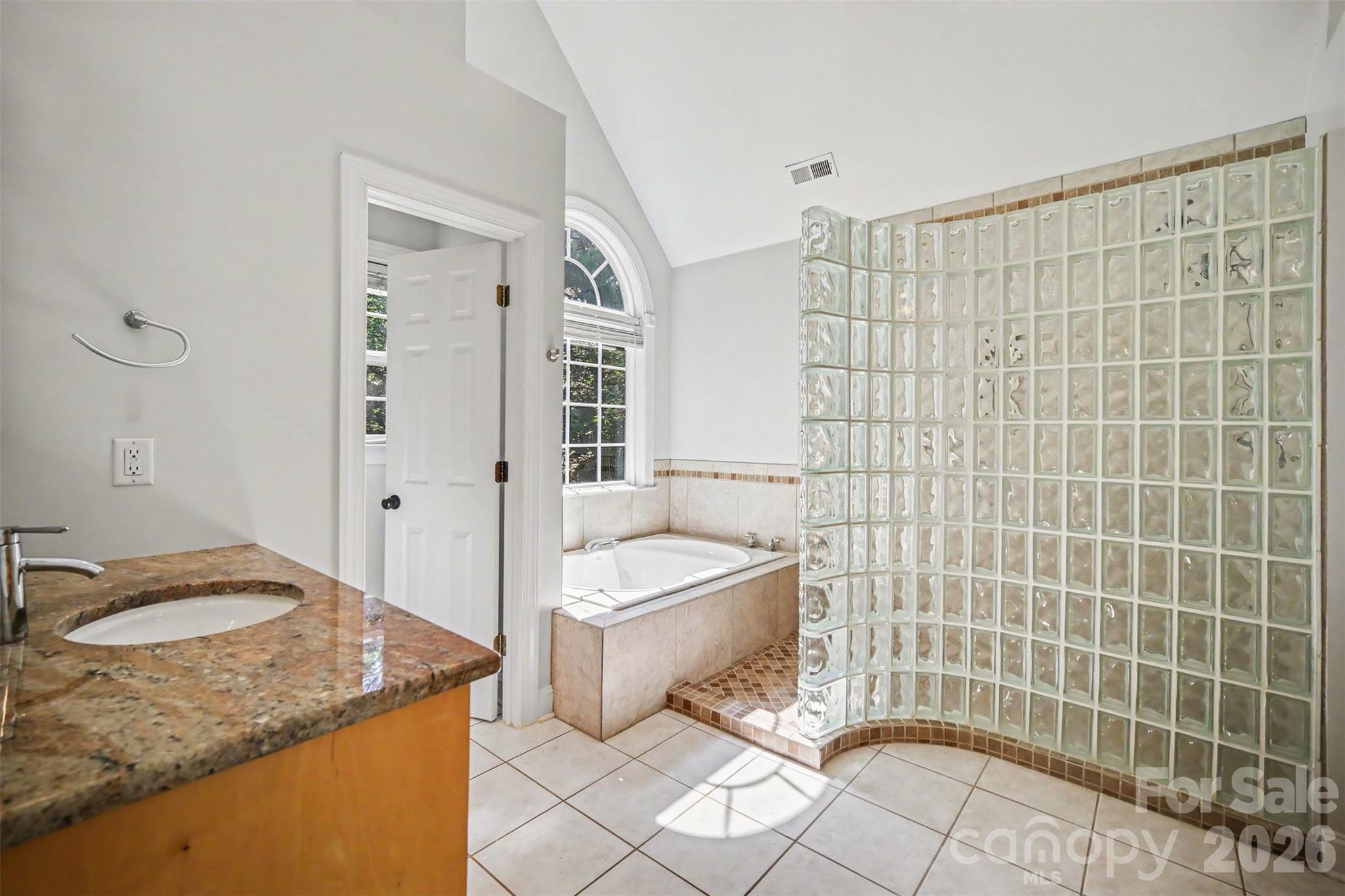 214 Harbor Landing Drive Property Photo 22