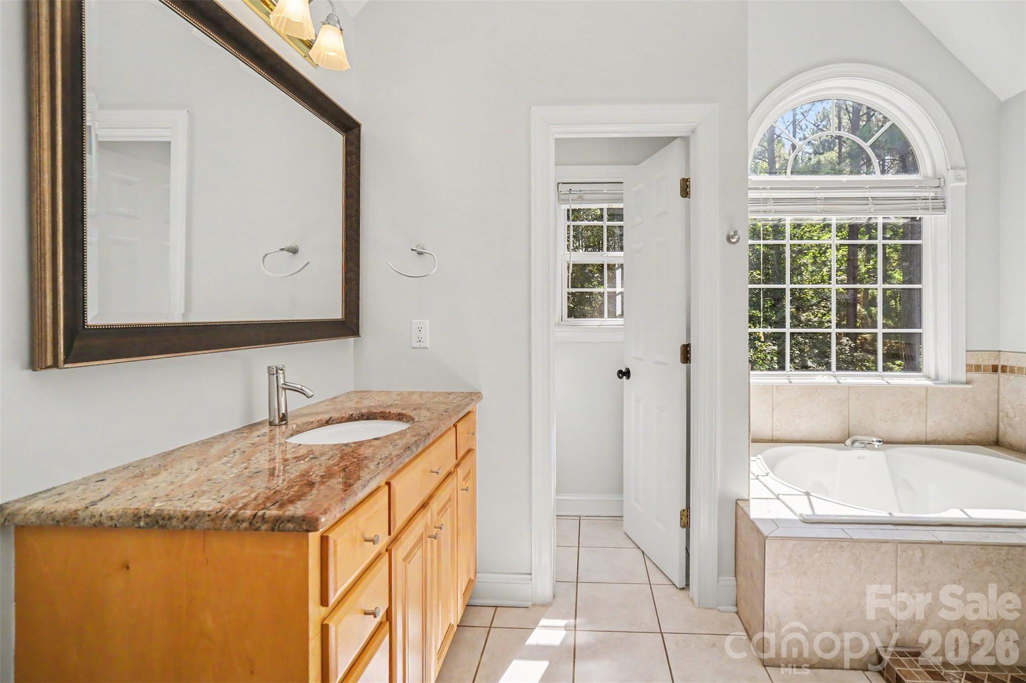 214 Harbor Landing Drive Property Photo 23