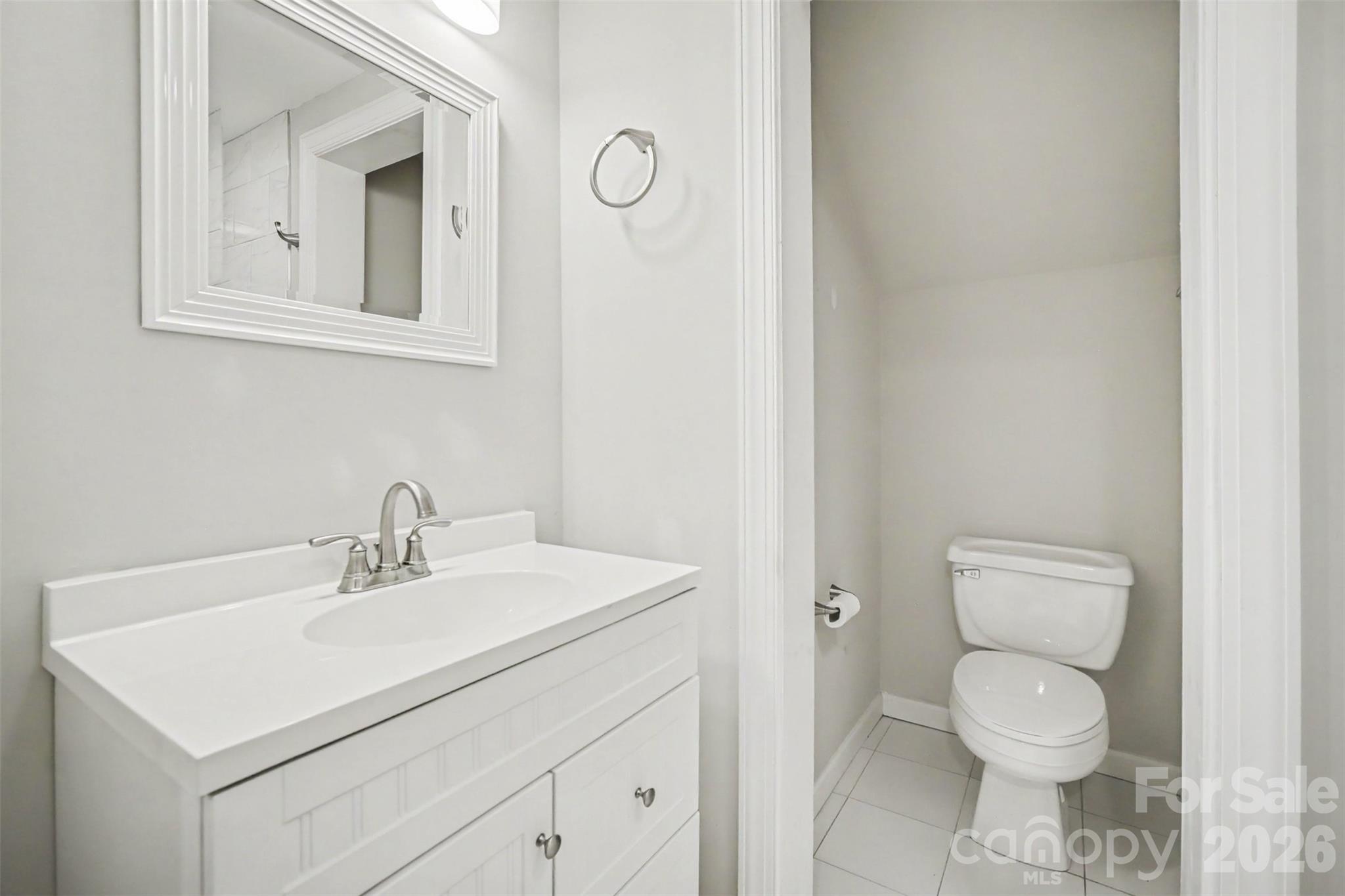 214 Harbor Landing Drive Property Photo 37
