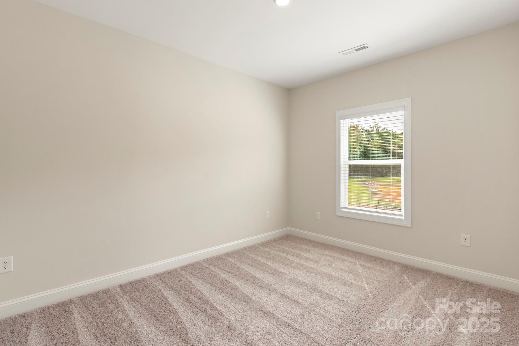 125 Colonial Reserve Avenue Property Photo 19