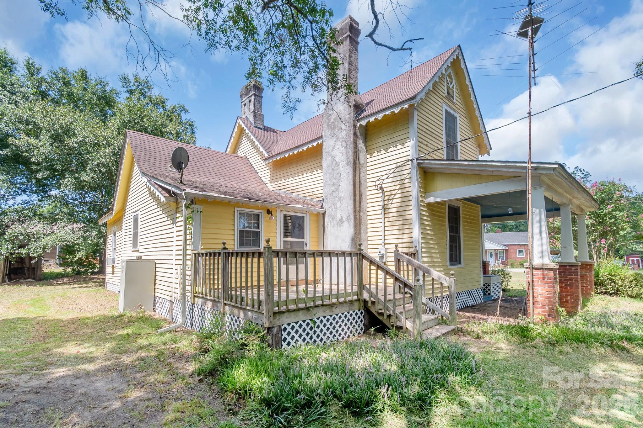1801 Overbrook Road Property Photo 5