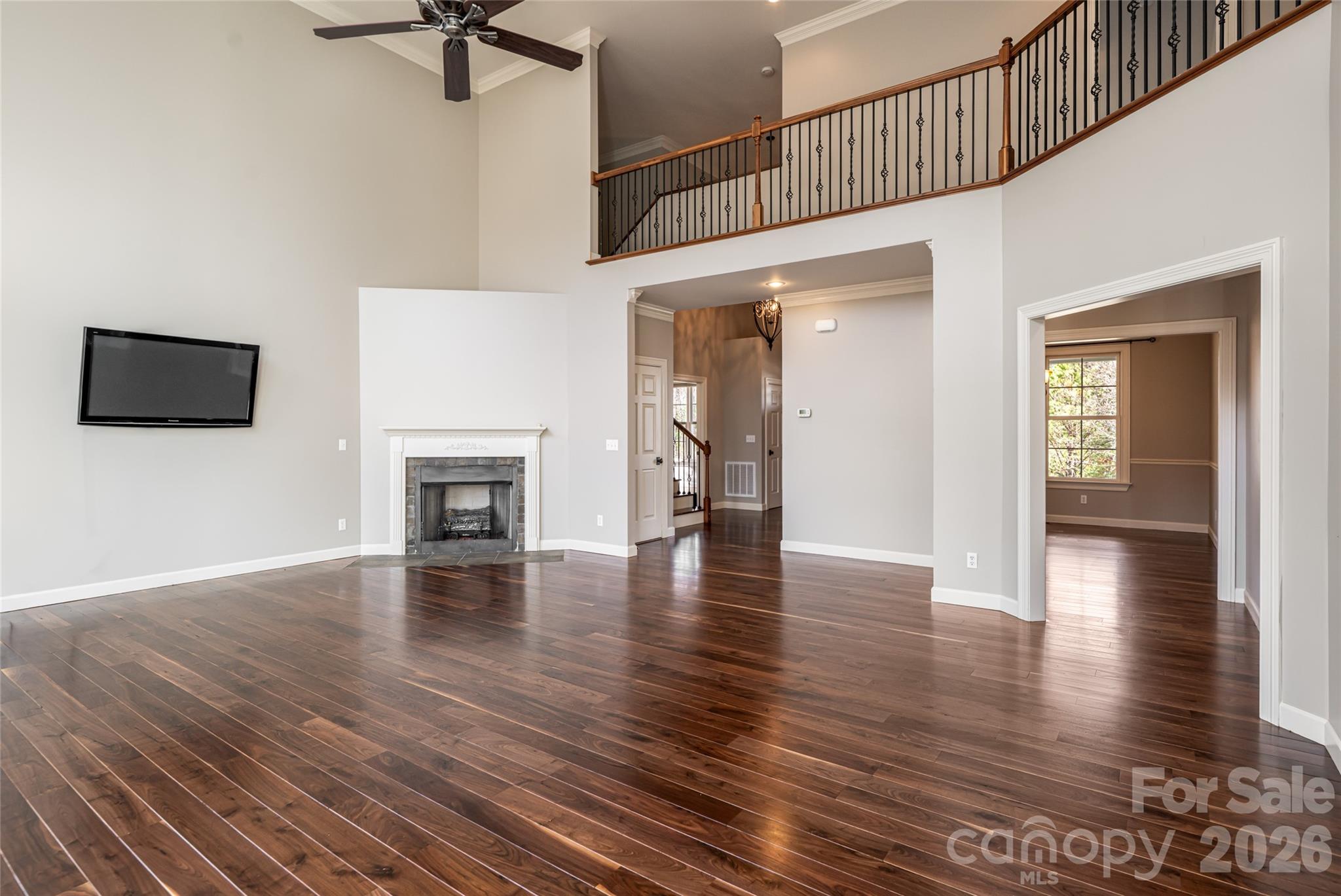 98 Sovereign Lane Property Photo 17