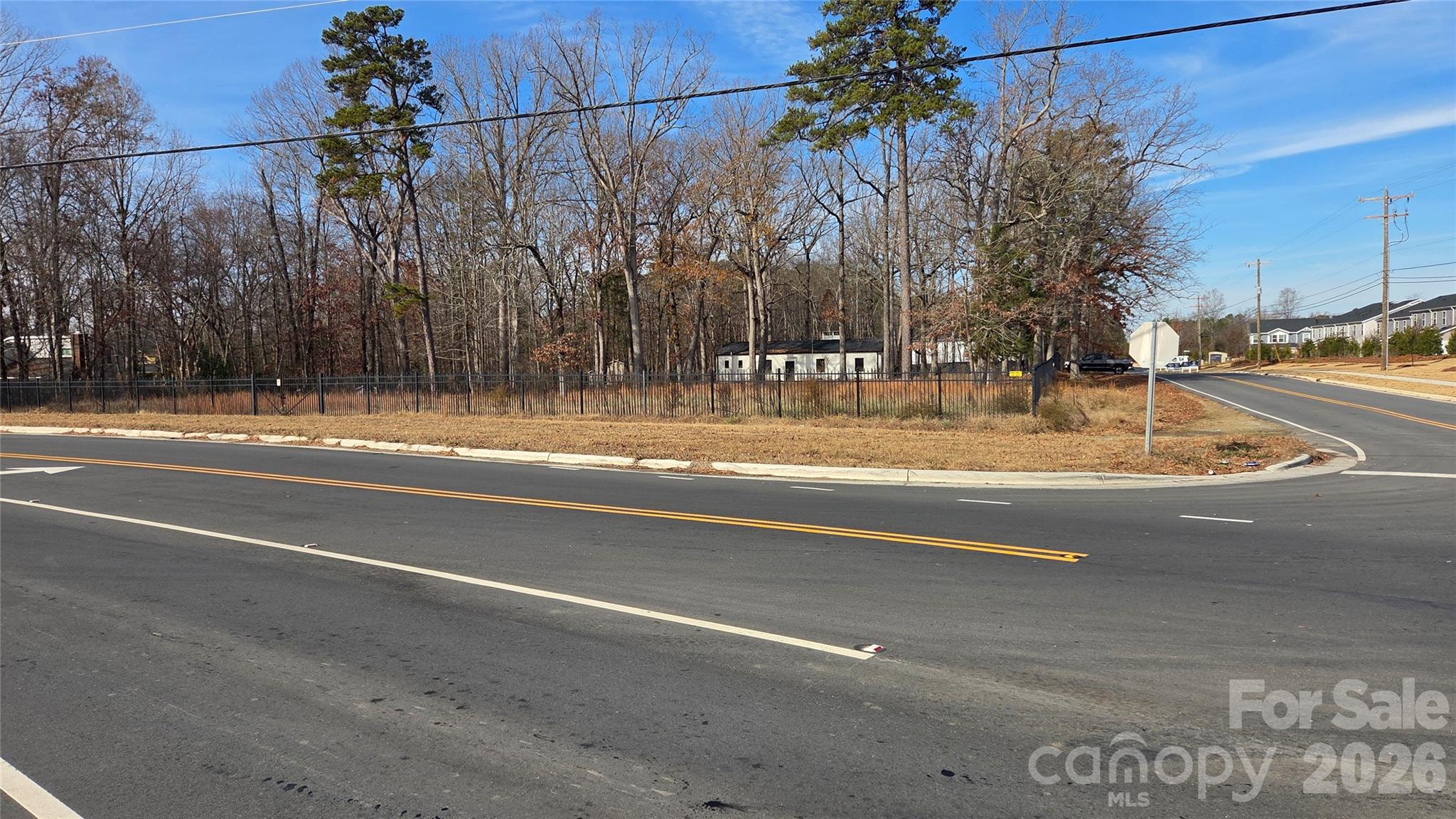 9121 Hutchinson Lane Property Photo 15