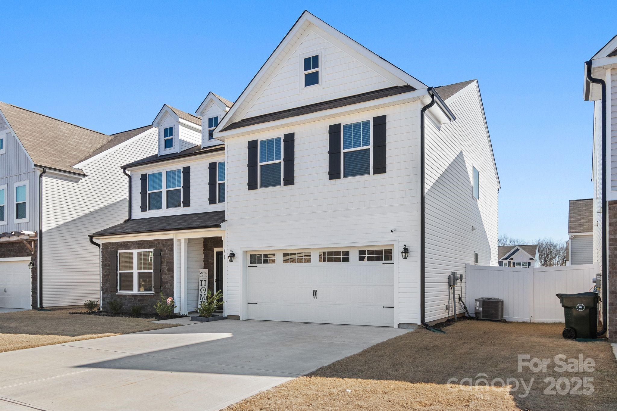 838 Foxglove Lane Property Photo 2