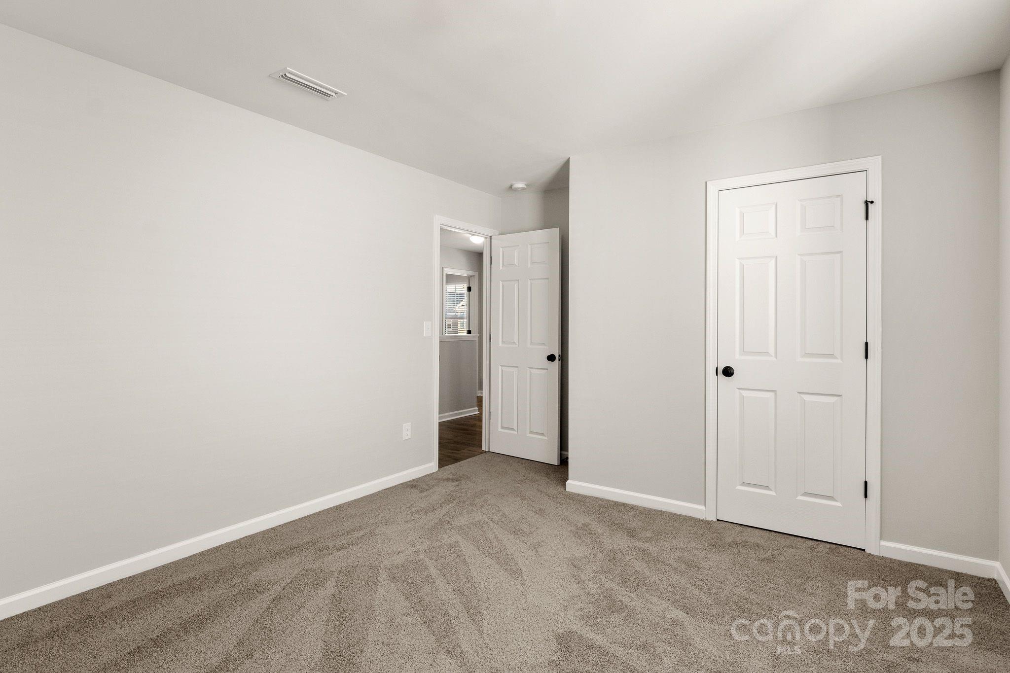 838 Foxglove Lane Property Photo 30