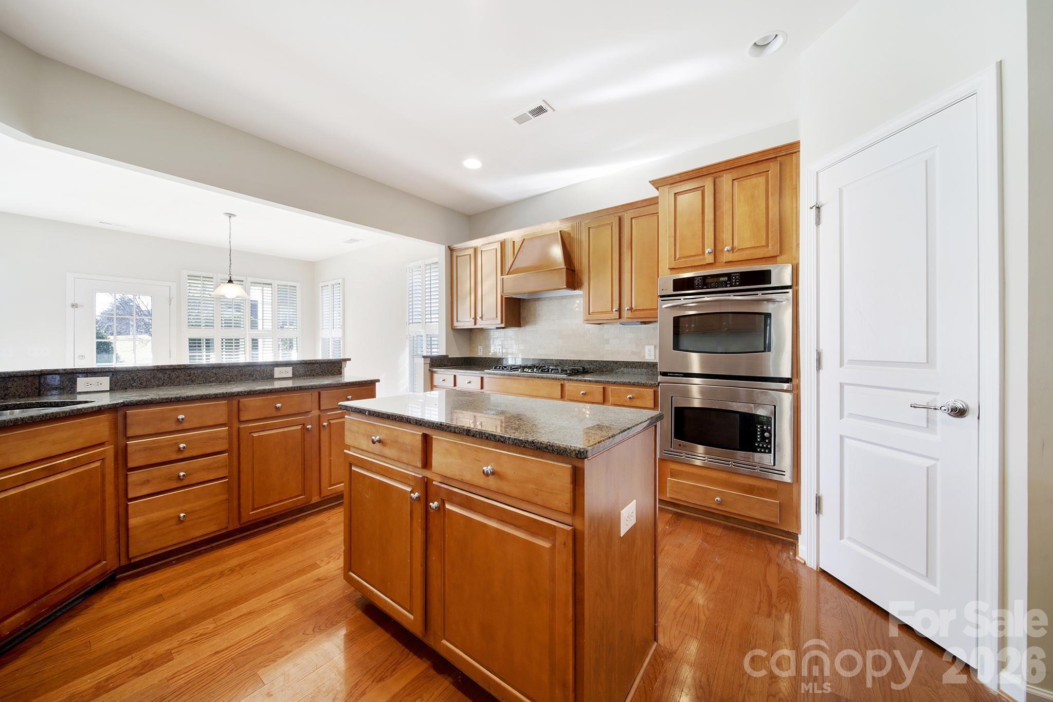 10411 Bethpage Drive Property Photo 14