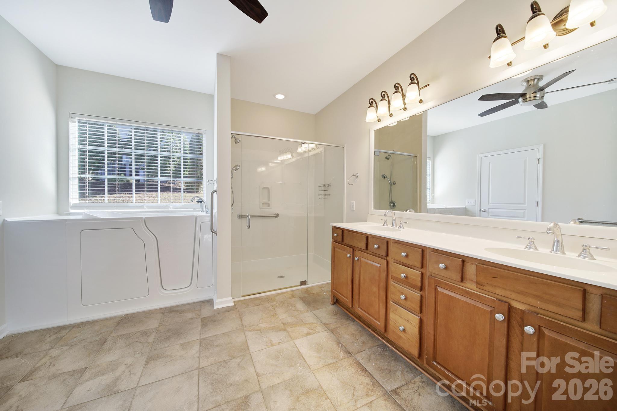 10411 Bethpage Drive Property Photo 23