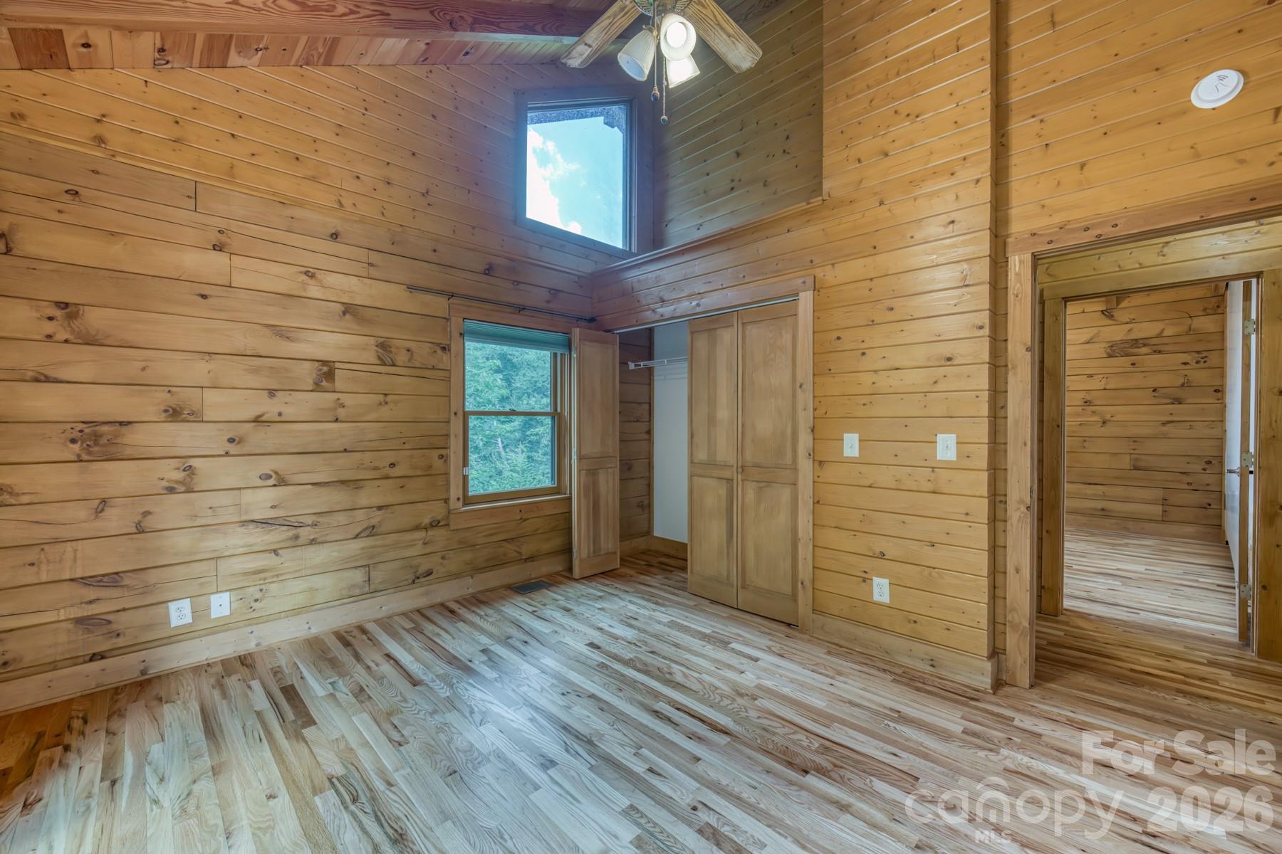 5023 Elk Park Highway Property Photo 19