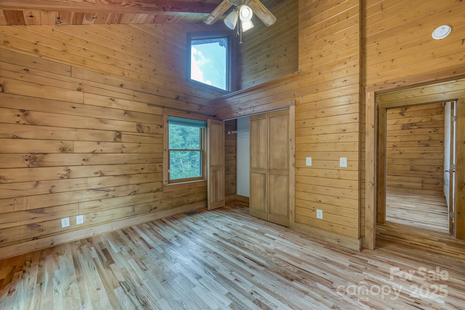 5023 Elk Park Highway Property Photo 21