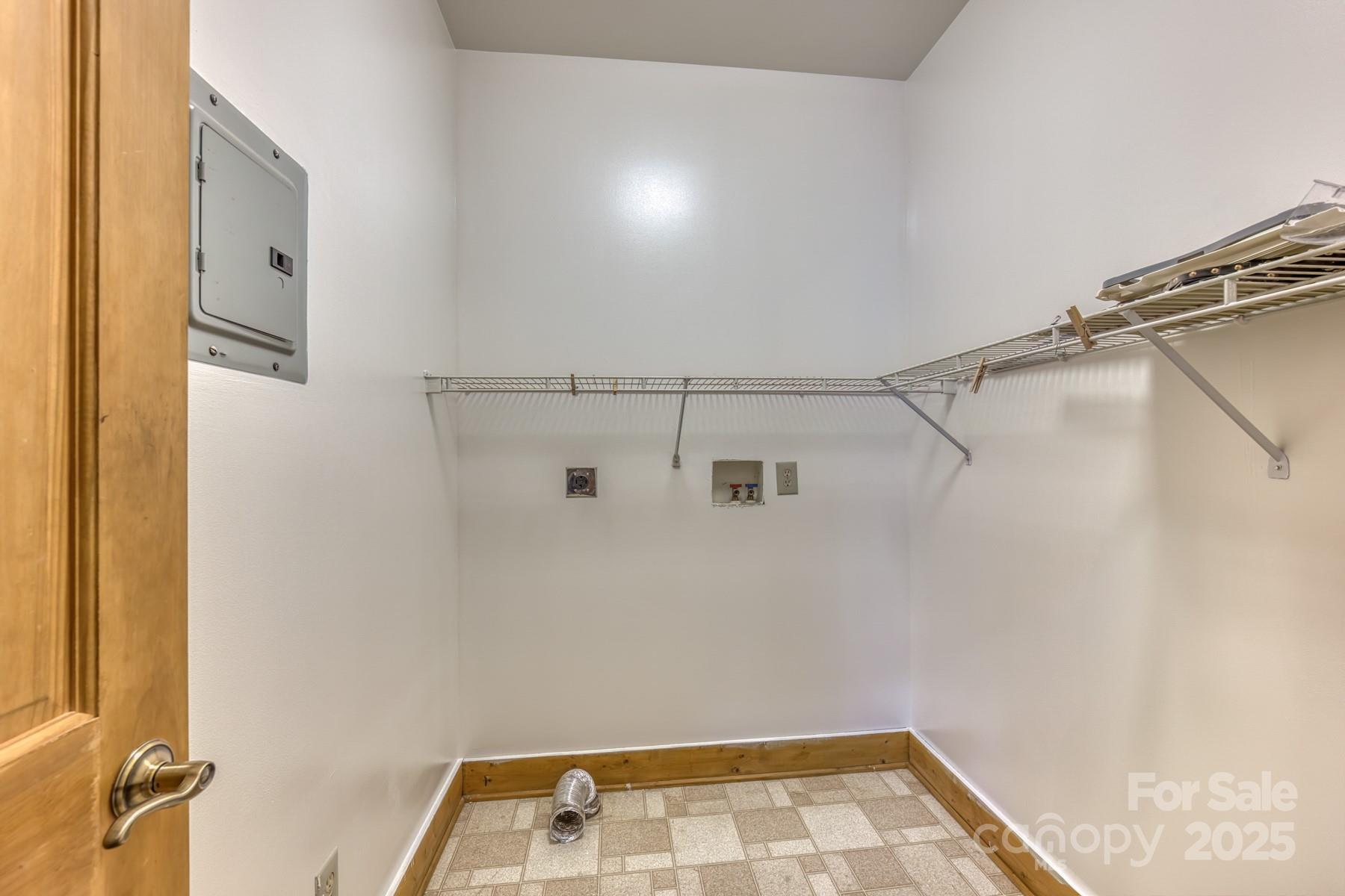 5023 Elk Park Highway Property Photo 23