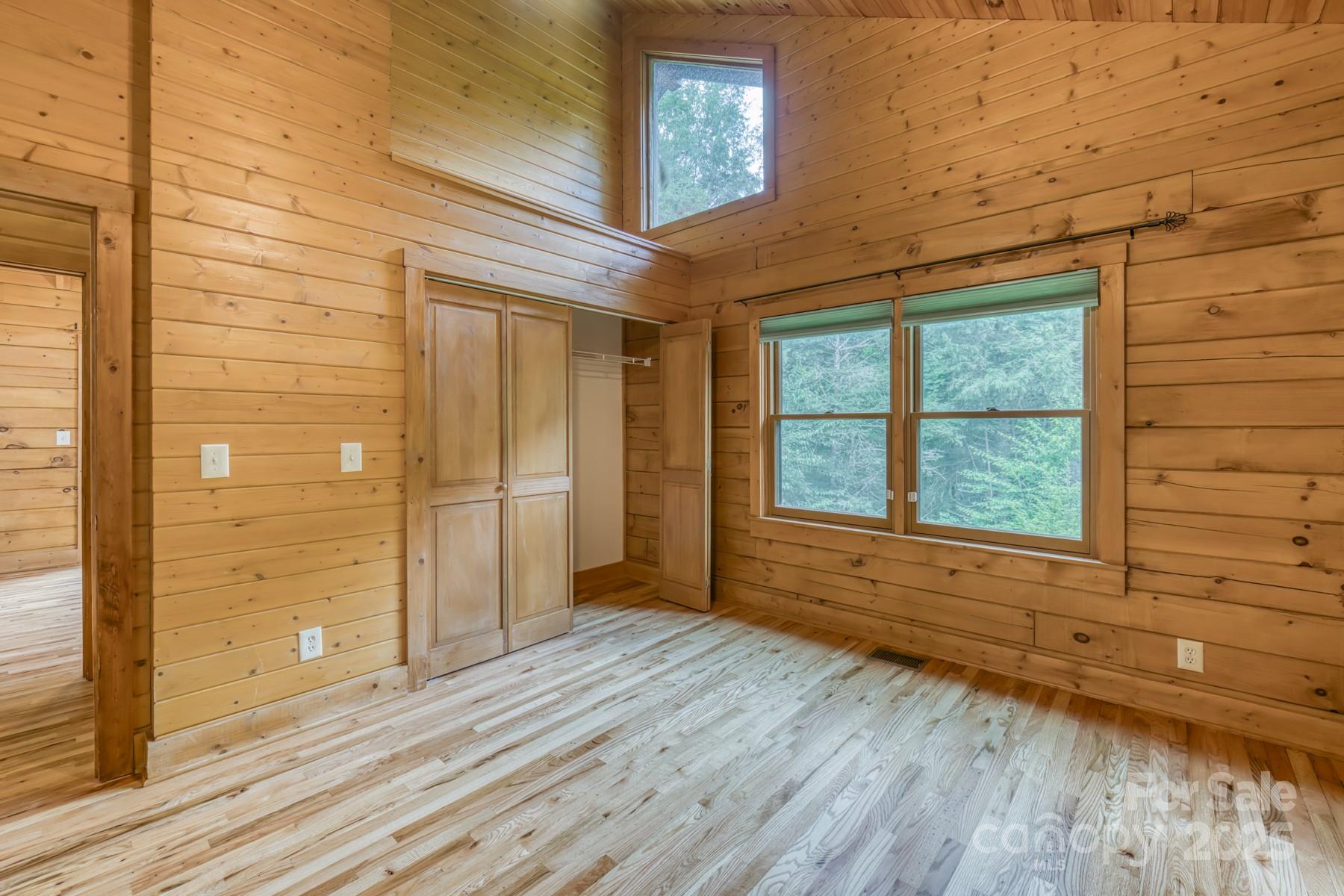 5023 Elk Park Highway Property Photo 25