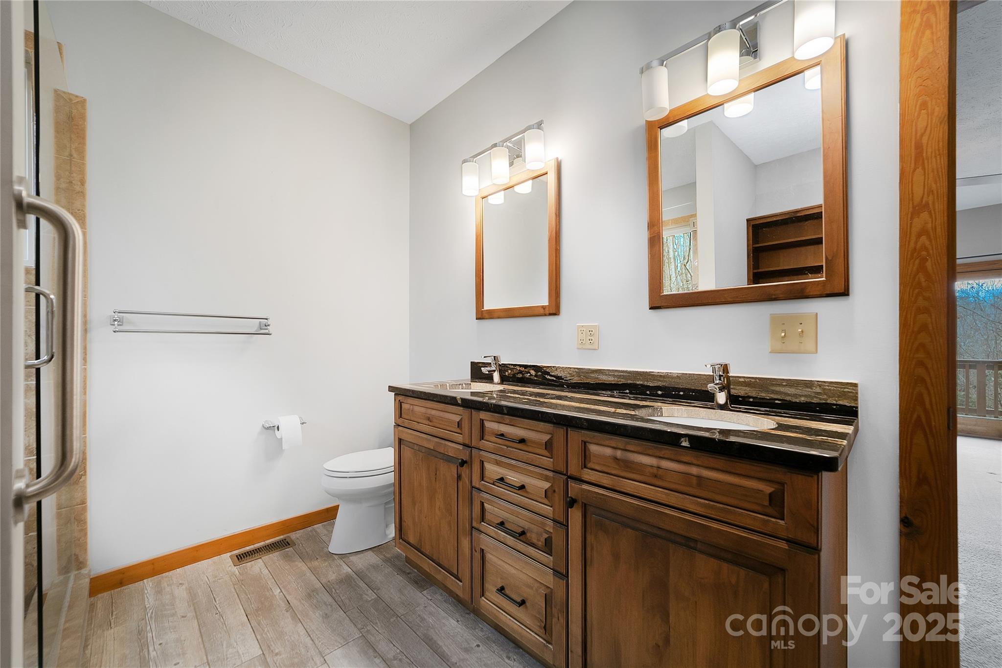 42 Tsitsi Court Property Photo 25
