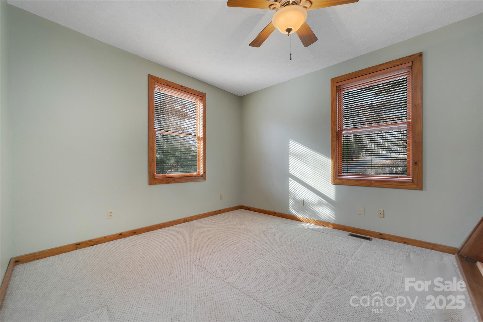 42 Tsitsi Court Property Photo 32