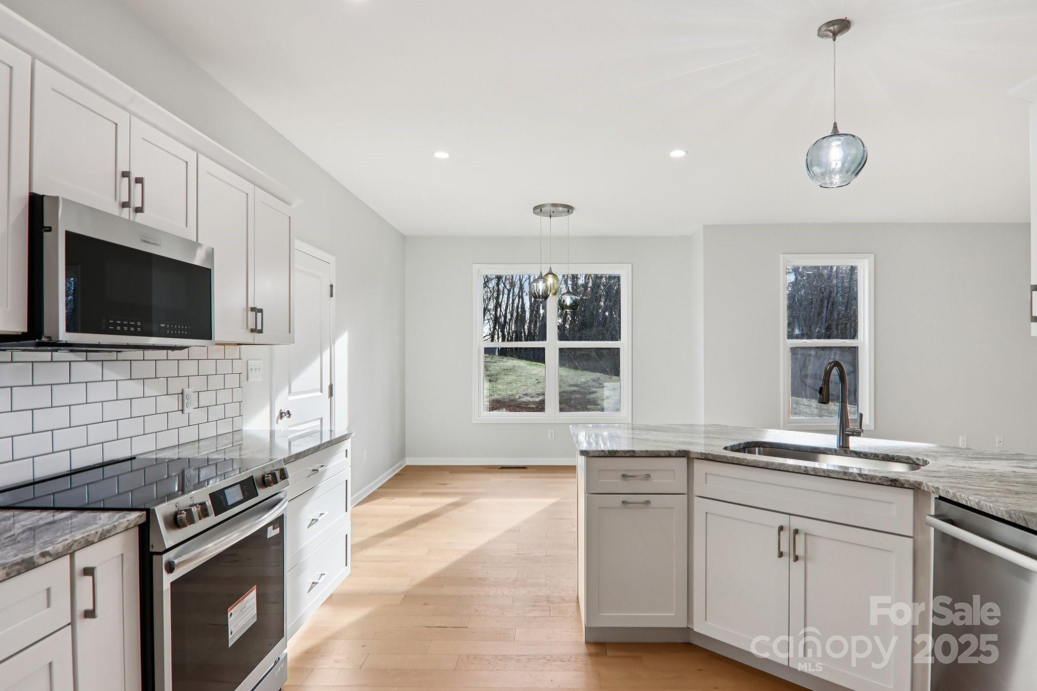 119 Lincoln Ridge Drive 1 Property Photo 19