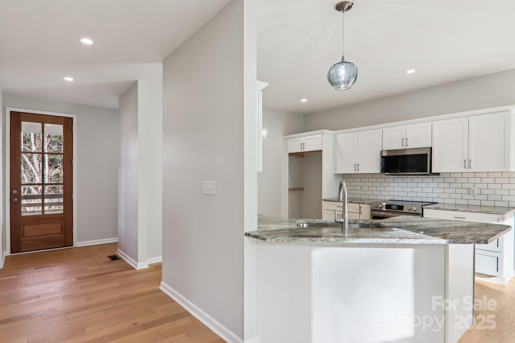 119 Lincoln Ridge Drive 1 Property Photo 21