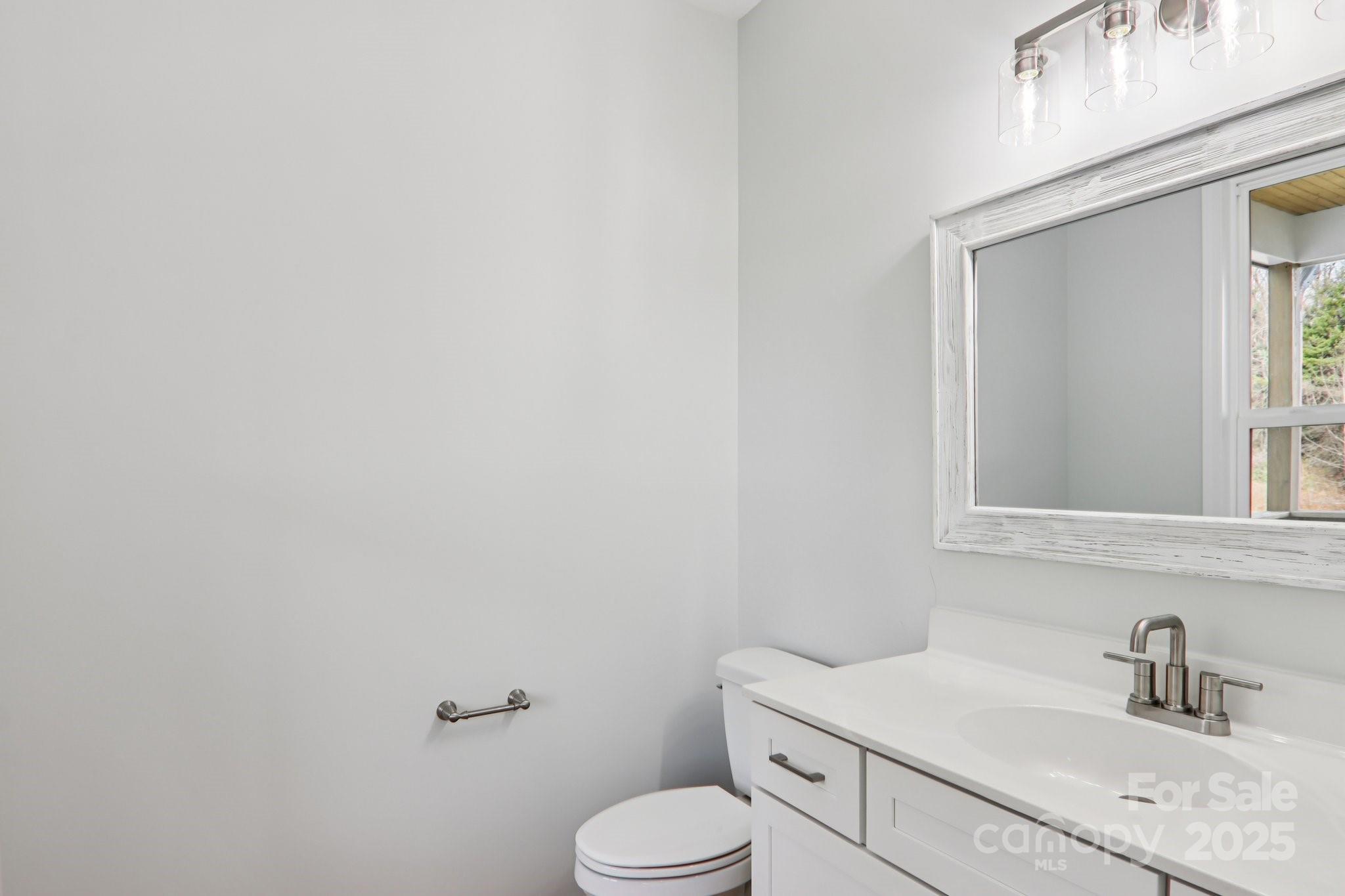 119 Lincoln Ridge Drive 1 Property Photo 24