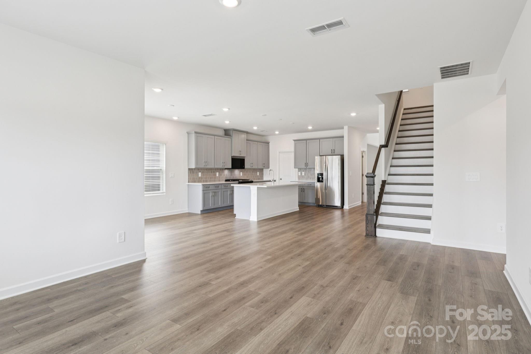 837 Santina Avenue Property Photo 7