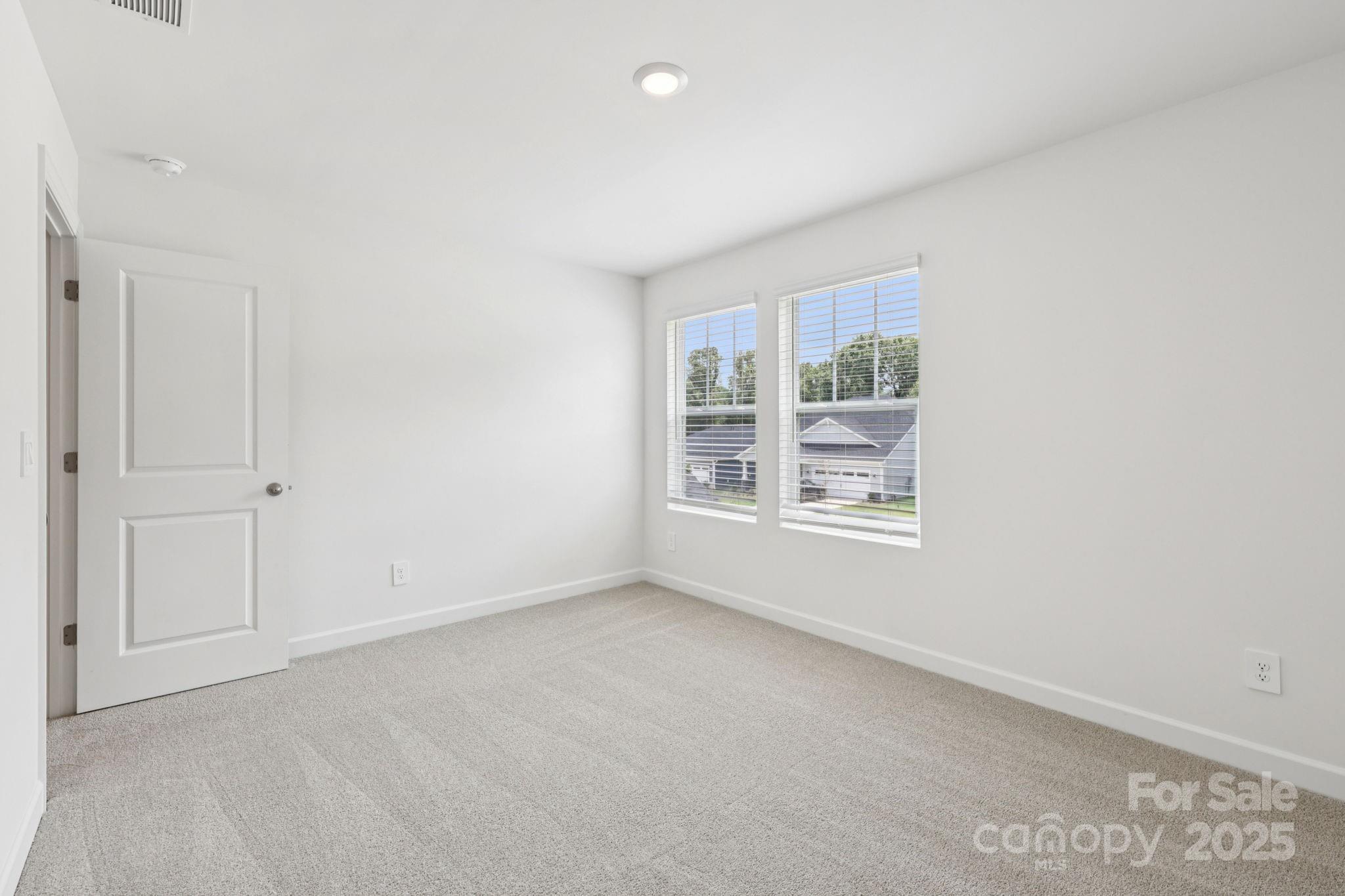 837 Santina Avenue Property Photo 16